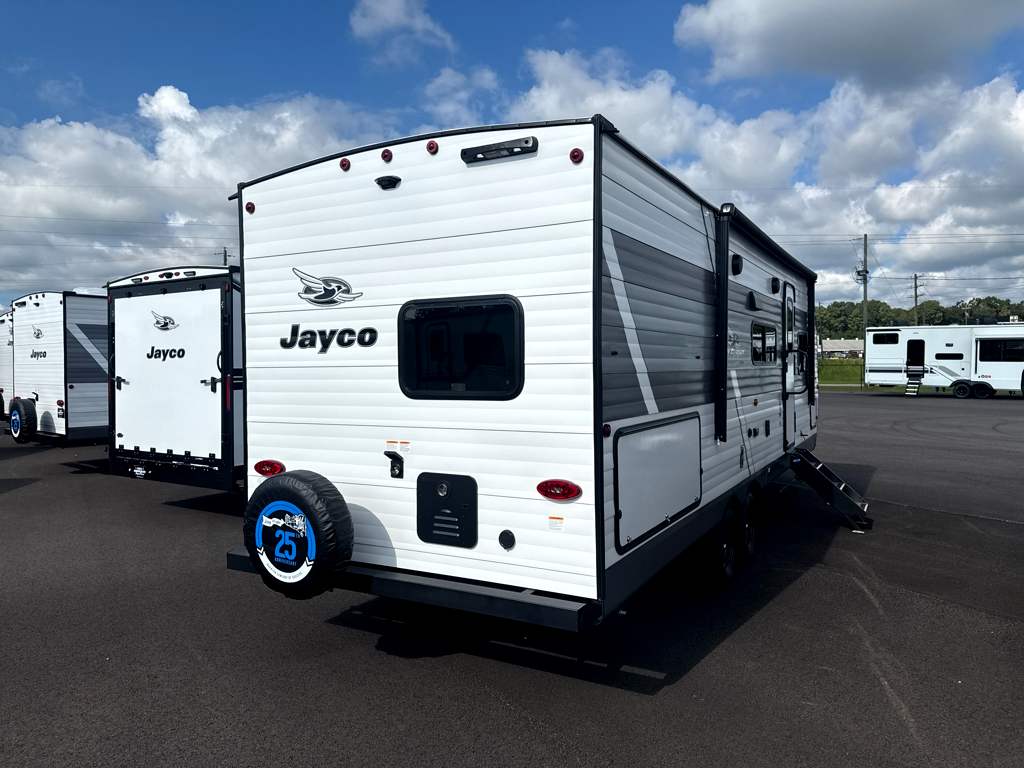 2027 Jayco Jay Flight SLX 261BHS - Image 4