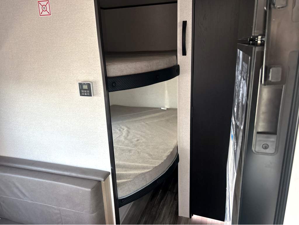 2026 JAYCO JAY FLIGHT SLX 260BH - Image 13