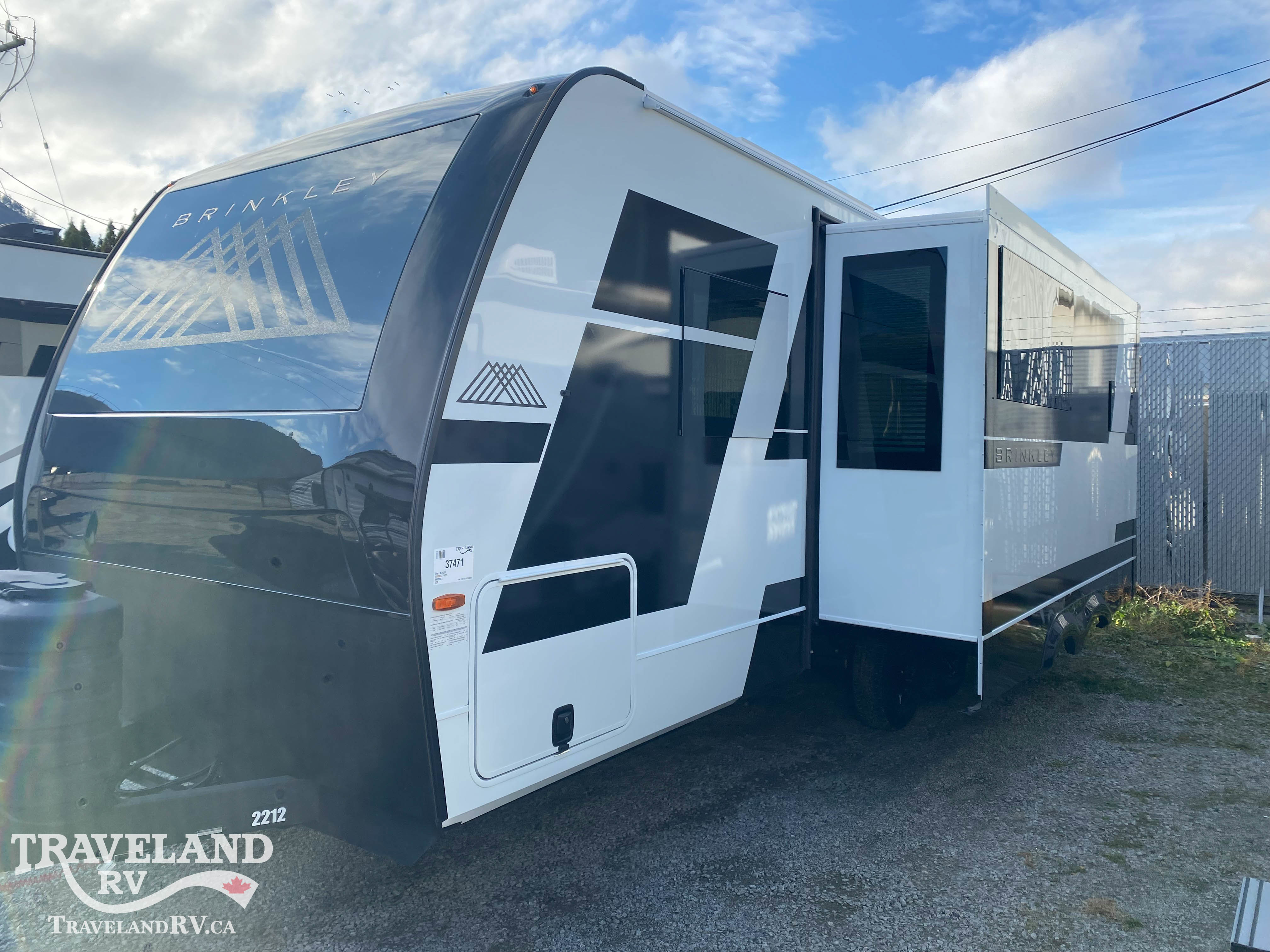2026 Brinkley RV Model I 235 - Image 3