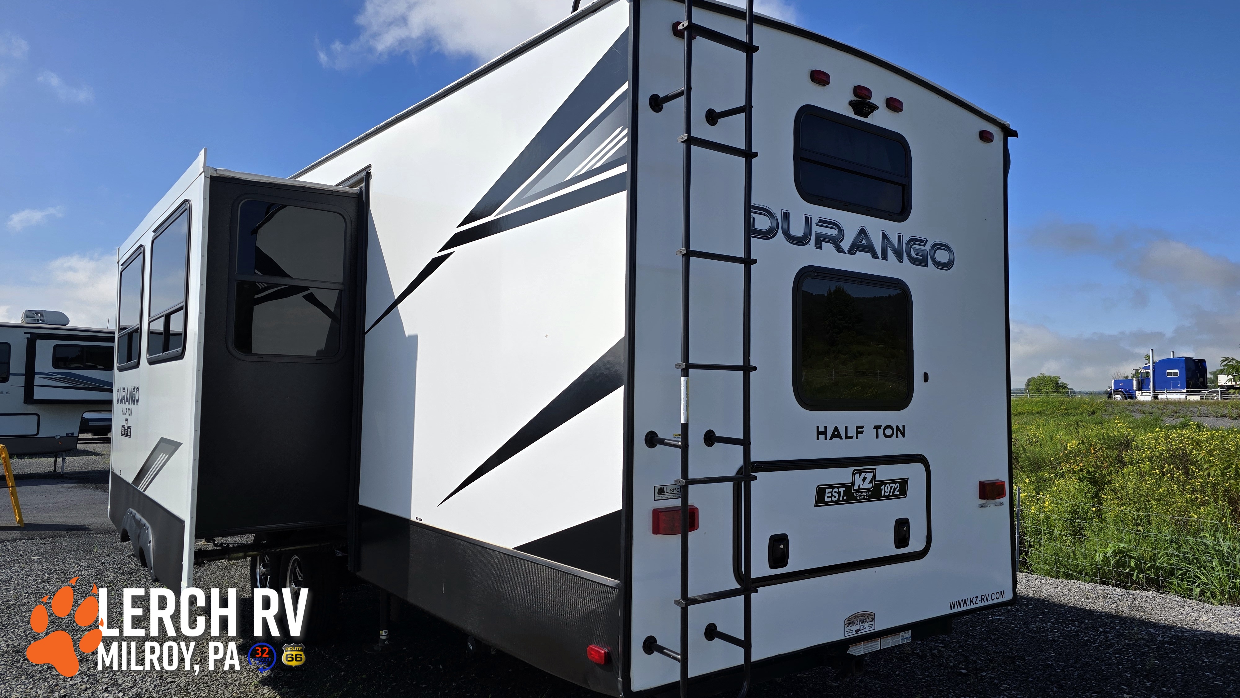 2022 KZ RV Durango Half-Ton D274BHD - Image 6