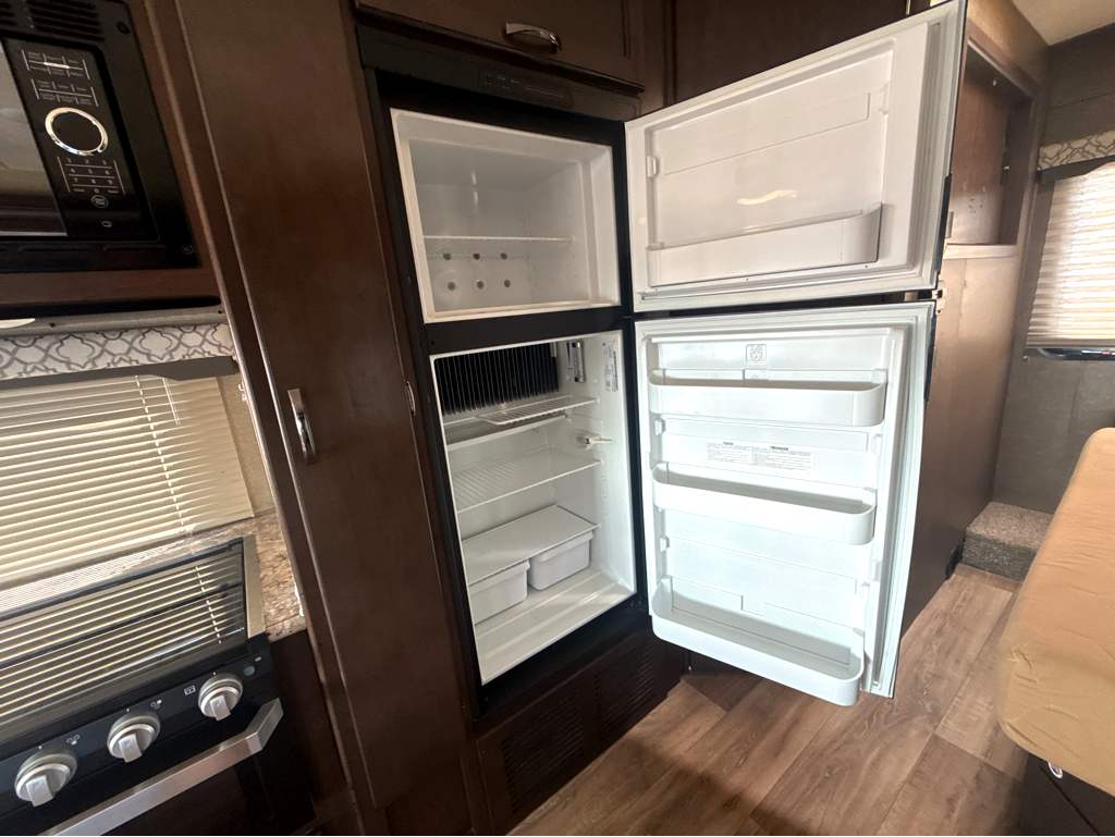 2019 Thor Motor Coach FREEDOM ELITE 24HE - Image 20