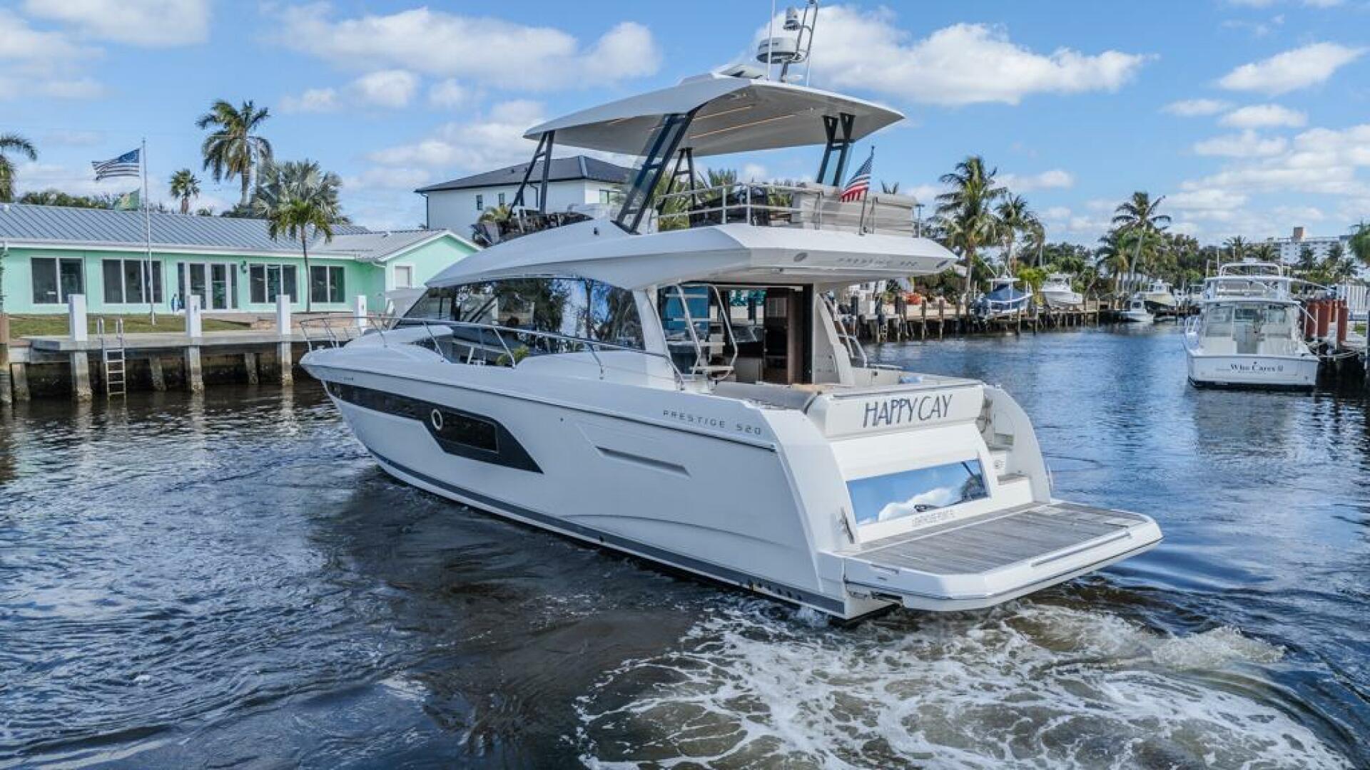 2021 Prestige 520 Flybridge - Image 7