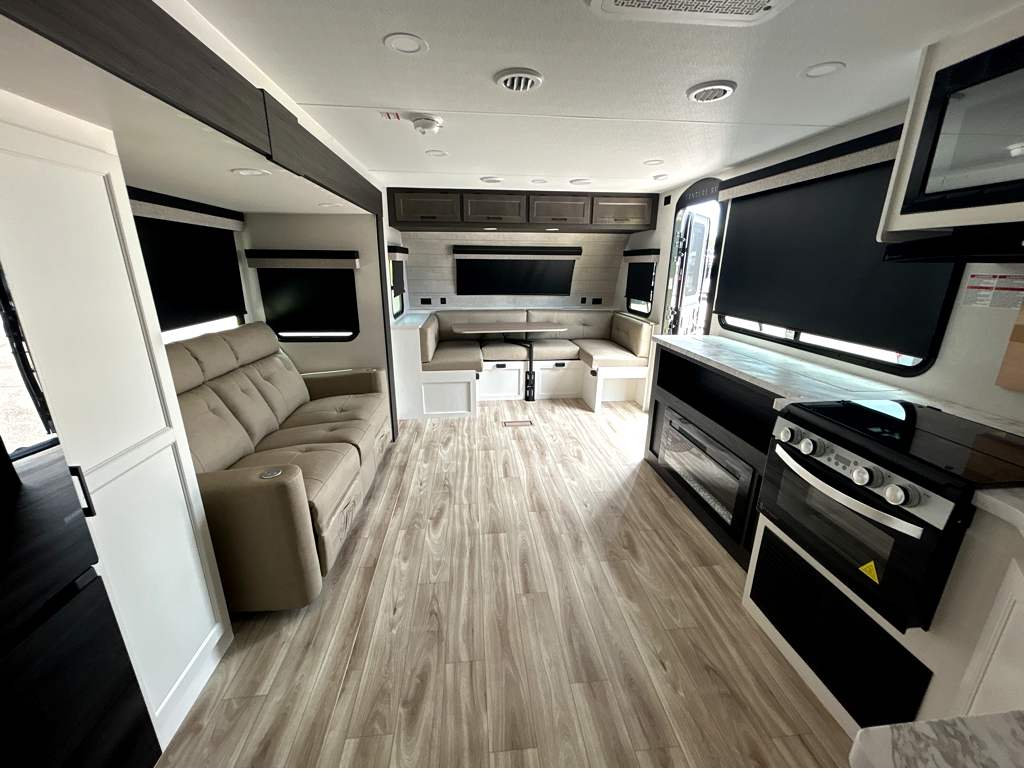 2027 VENTURE RV STRATUS 282VFD - Image 9