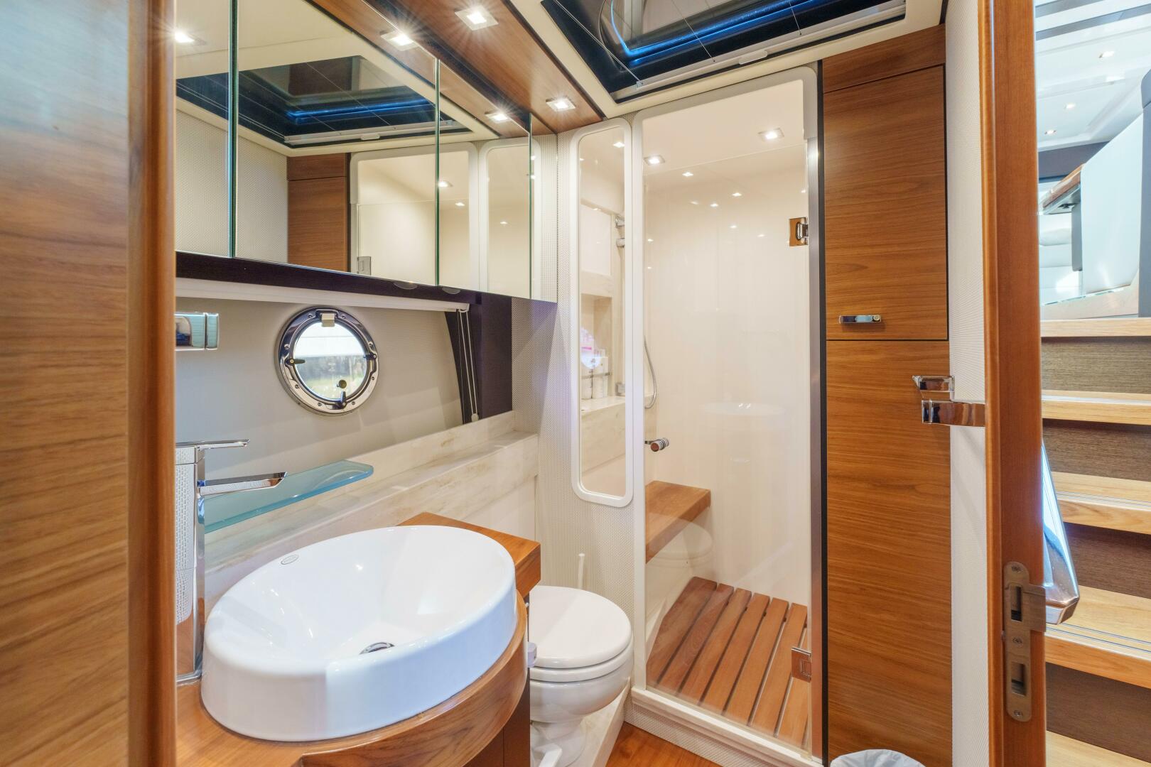 2017 Tiara Yachts C53 Coupe - Image 27