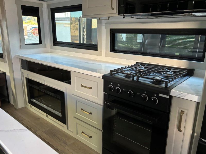 2026 Brinkley RV Model G 4100 - Image 7