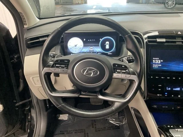 2023 Hyundai Tucson Utility 4D Limited AWD - Image 13