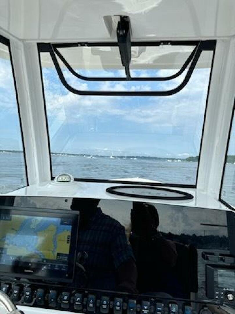 2022 Sea Hunt 265 Ultra - Image 5