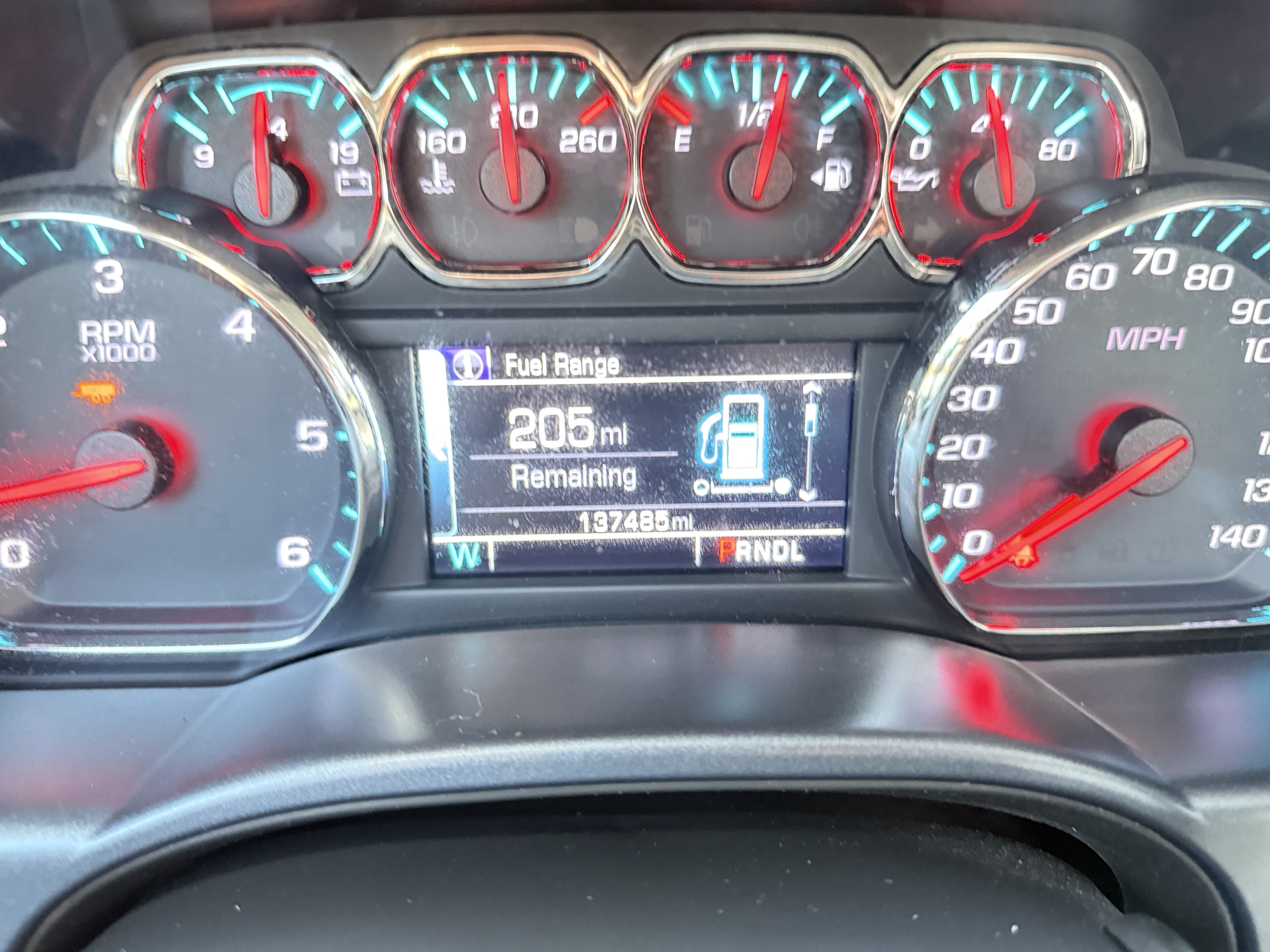 2018 Chevrolet Silverado 1500 Crew Cab LT 4WD - Image 26