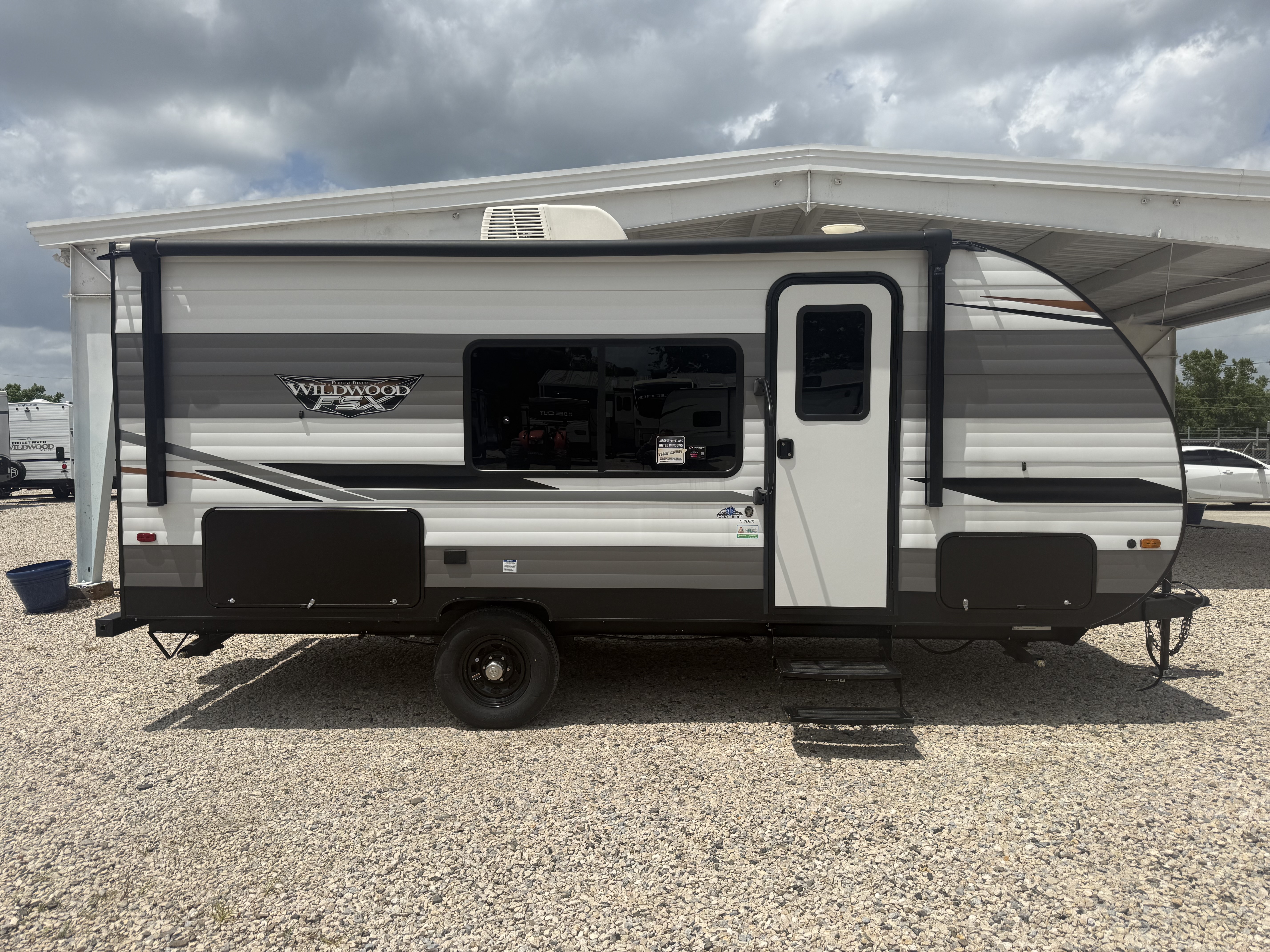 2025 Forest River Wildwood FSX 179DBK - Image 8