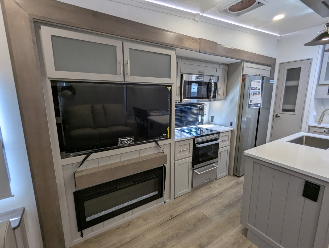 2026 Alliance RV Avenue 39MBR - Image 30