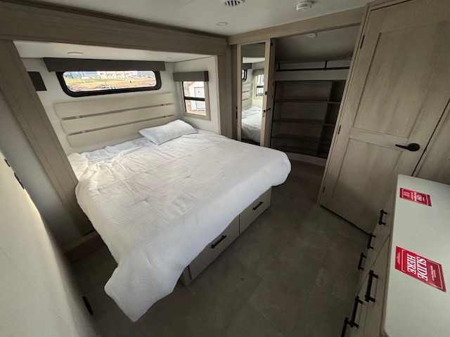2026 Grand Design Solitude 376RD - Image 30