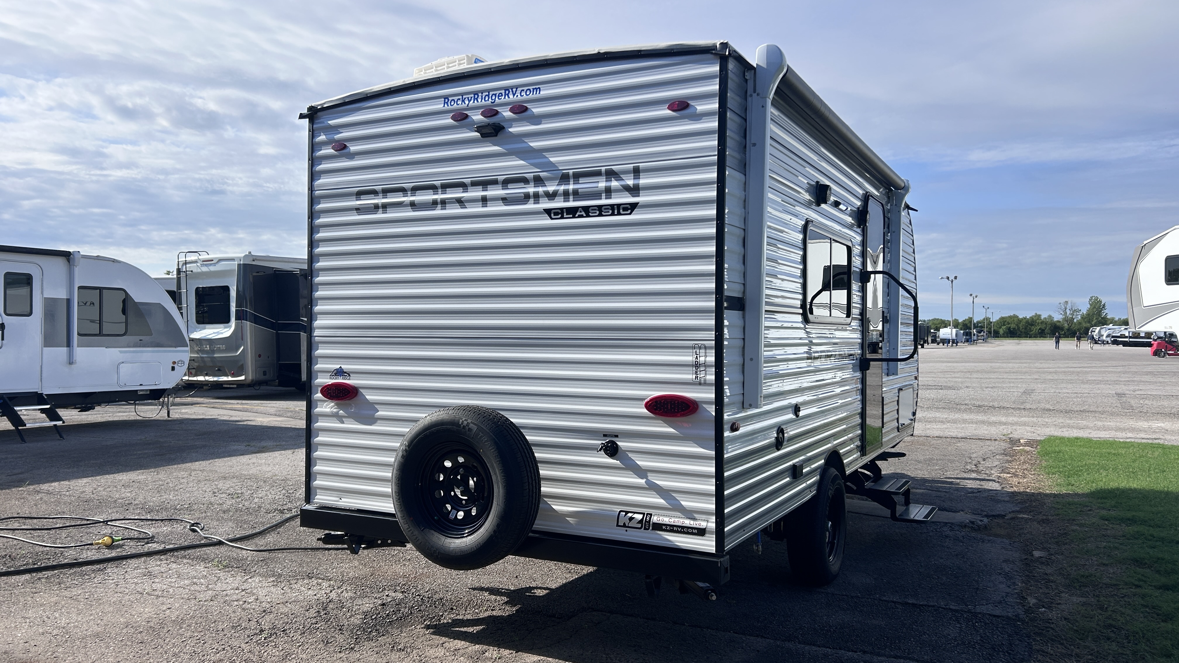 2026 KZ Sportsman 170MB - Image 8