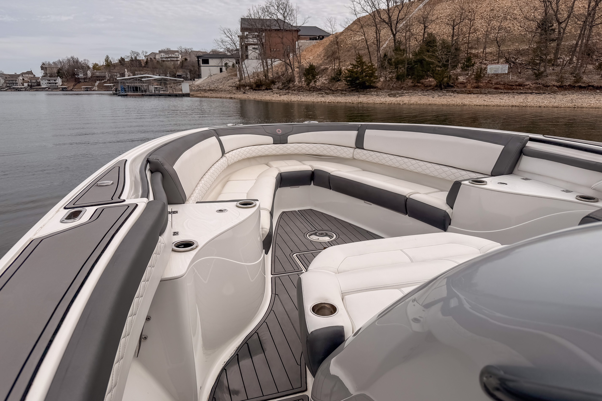 2020 Fountain 43 NX - Image 17