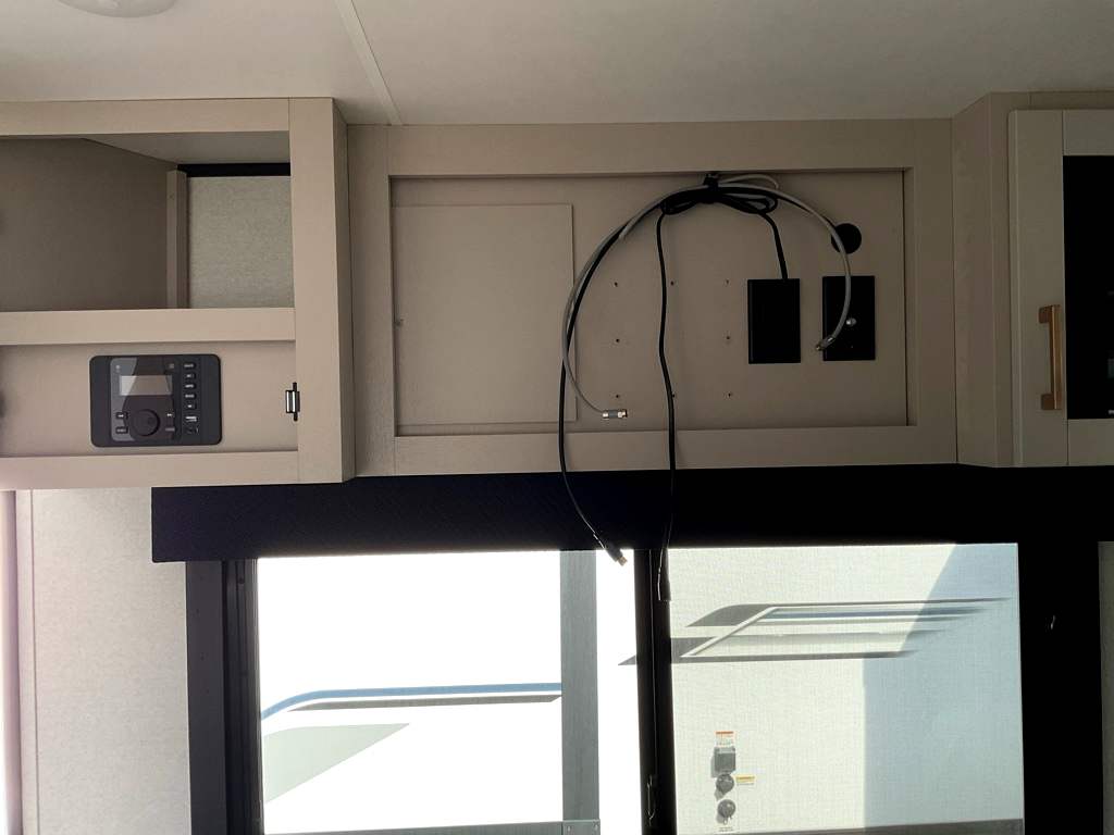 2027 JAYCO Jay Feather 21MML - Image 17