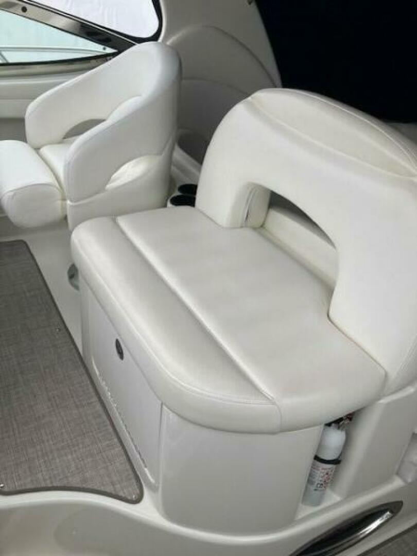 2002 Sea Ray 360 Sundancer - Image 12