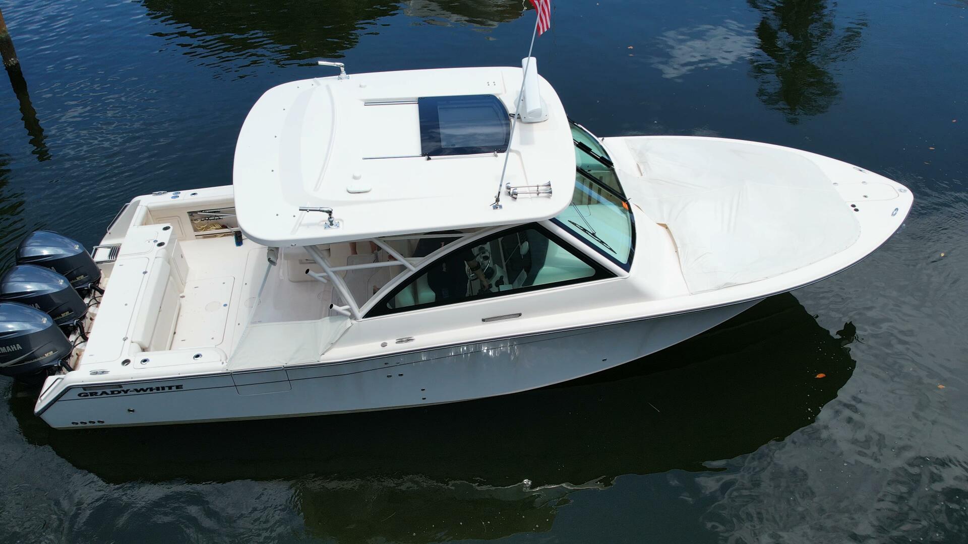 2017 Grady-White - Image 66