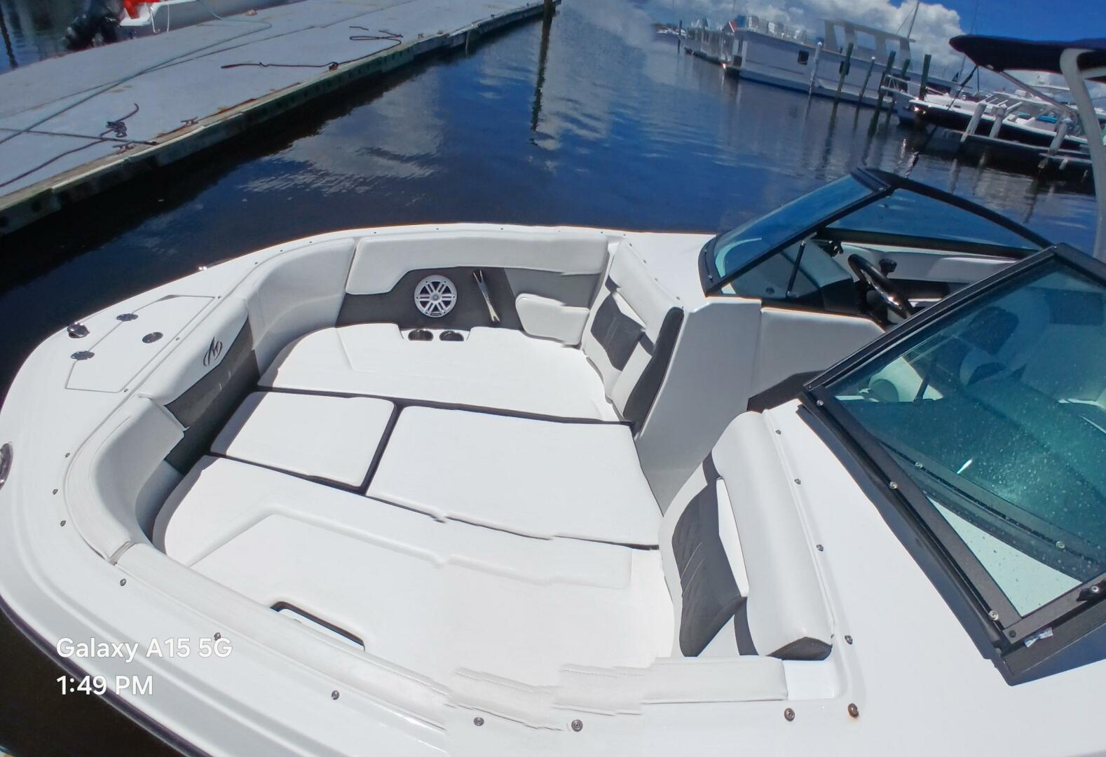 2023 Monterey M-225 - Image 8