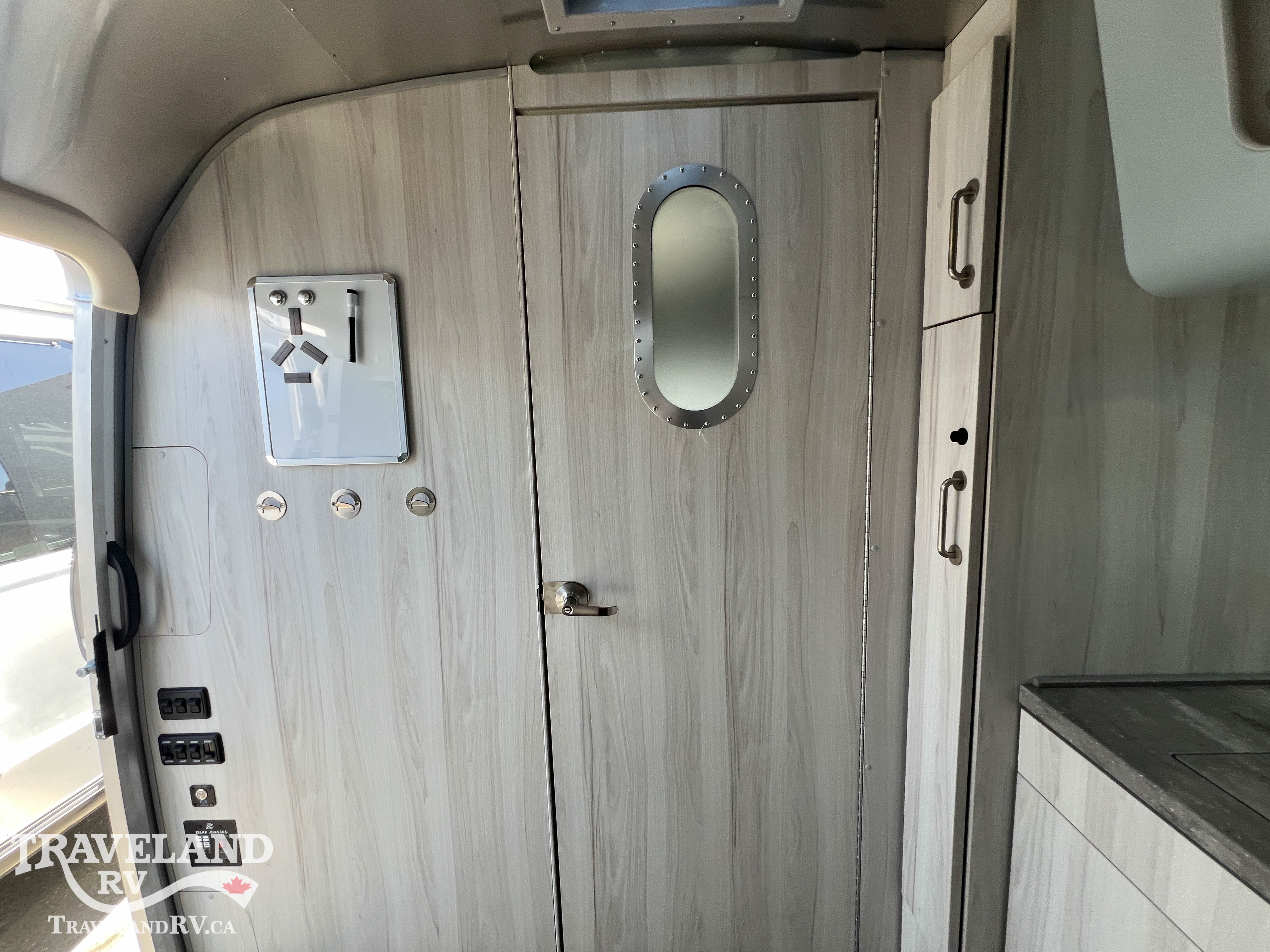 2023 AIRSTREAM 23FB INTERNATIONAL - Image 16