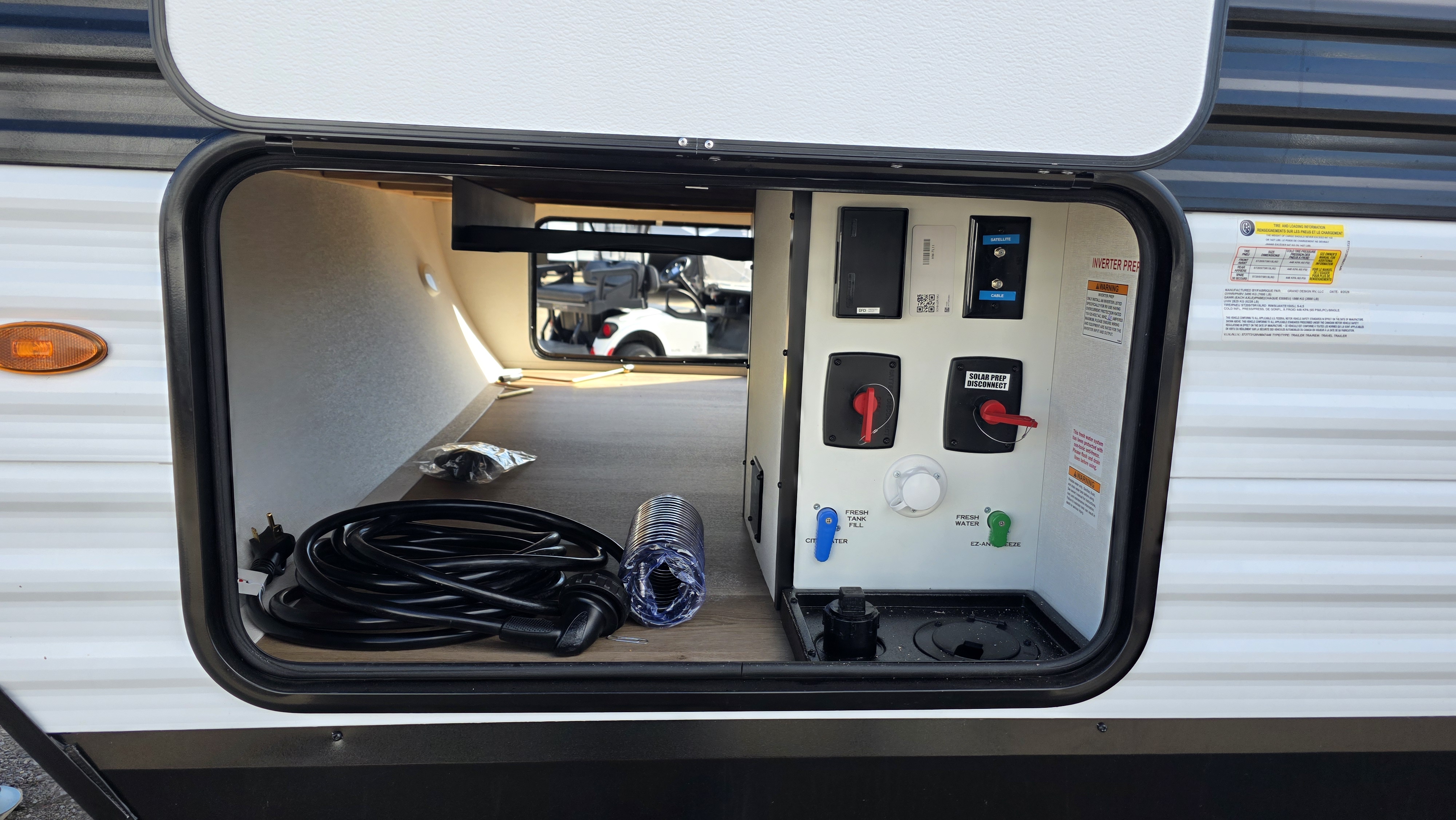 2027 GRAND DESIGN TRANSCEND 26BHX - Image 7
