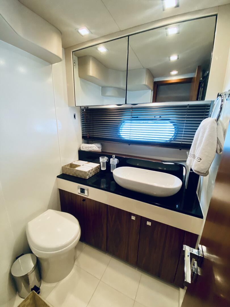 2010 Sunseeker Predator 60 - Image 70