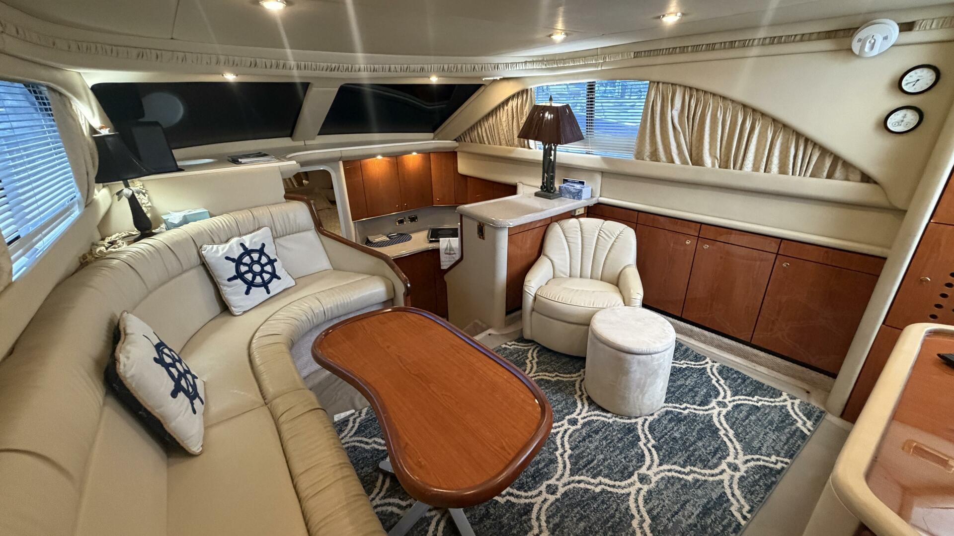 2000 Sea Ray 380 Aft Cabin - Image 24