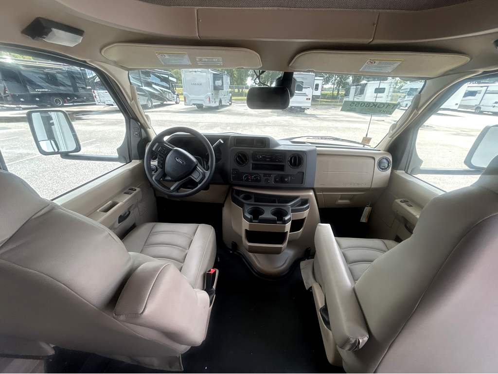 2026 ENTEGRA COACH ODYSSEY SE 29KF - Image 13