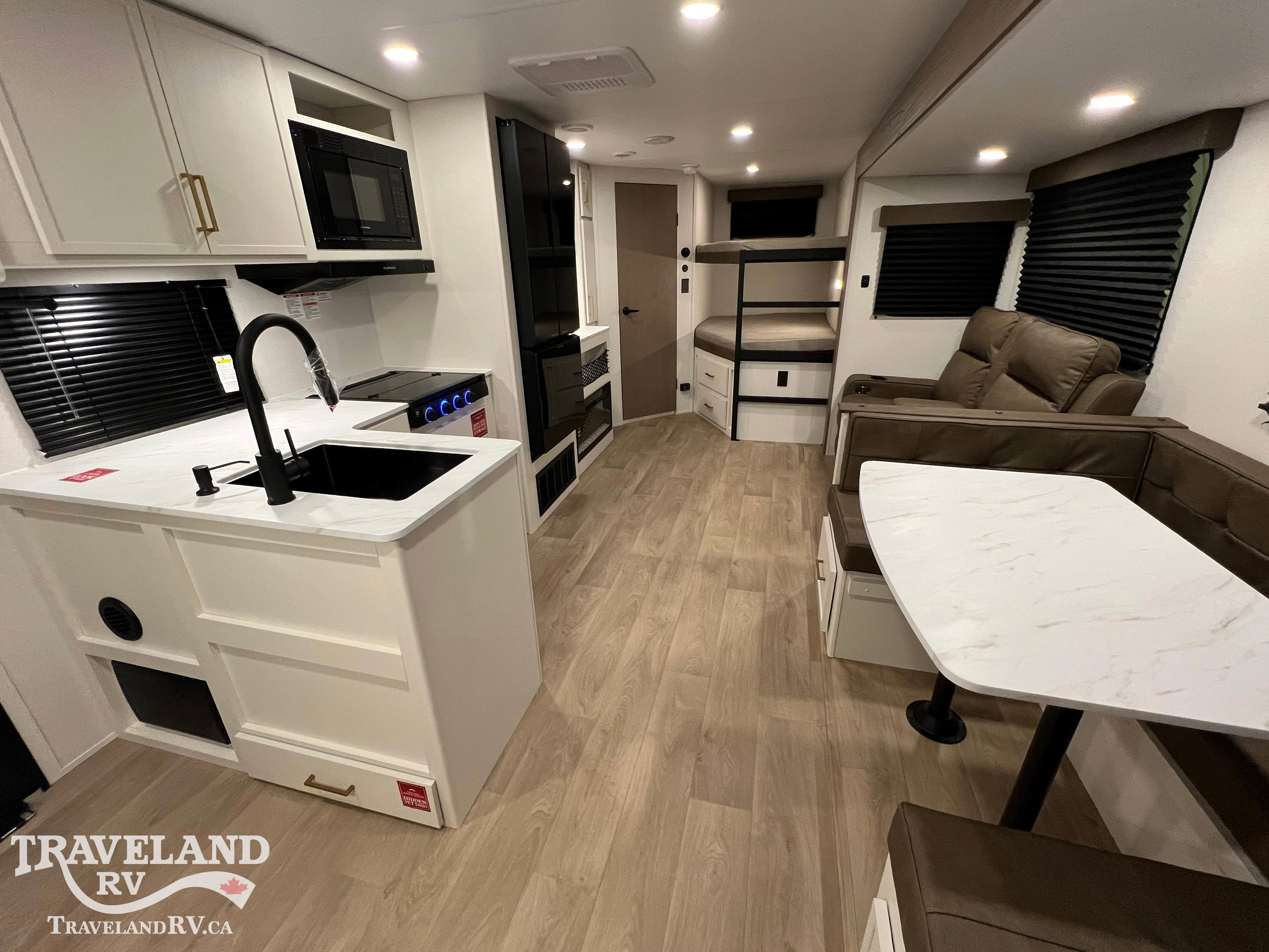 2026 Grand Design Transcend XPLOR 27DBX - Image 3