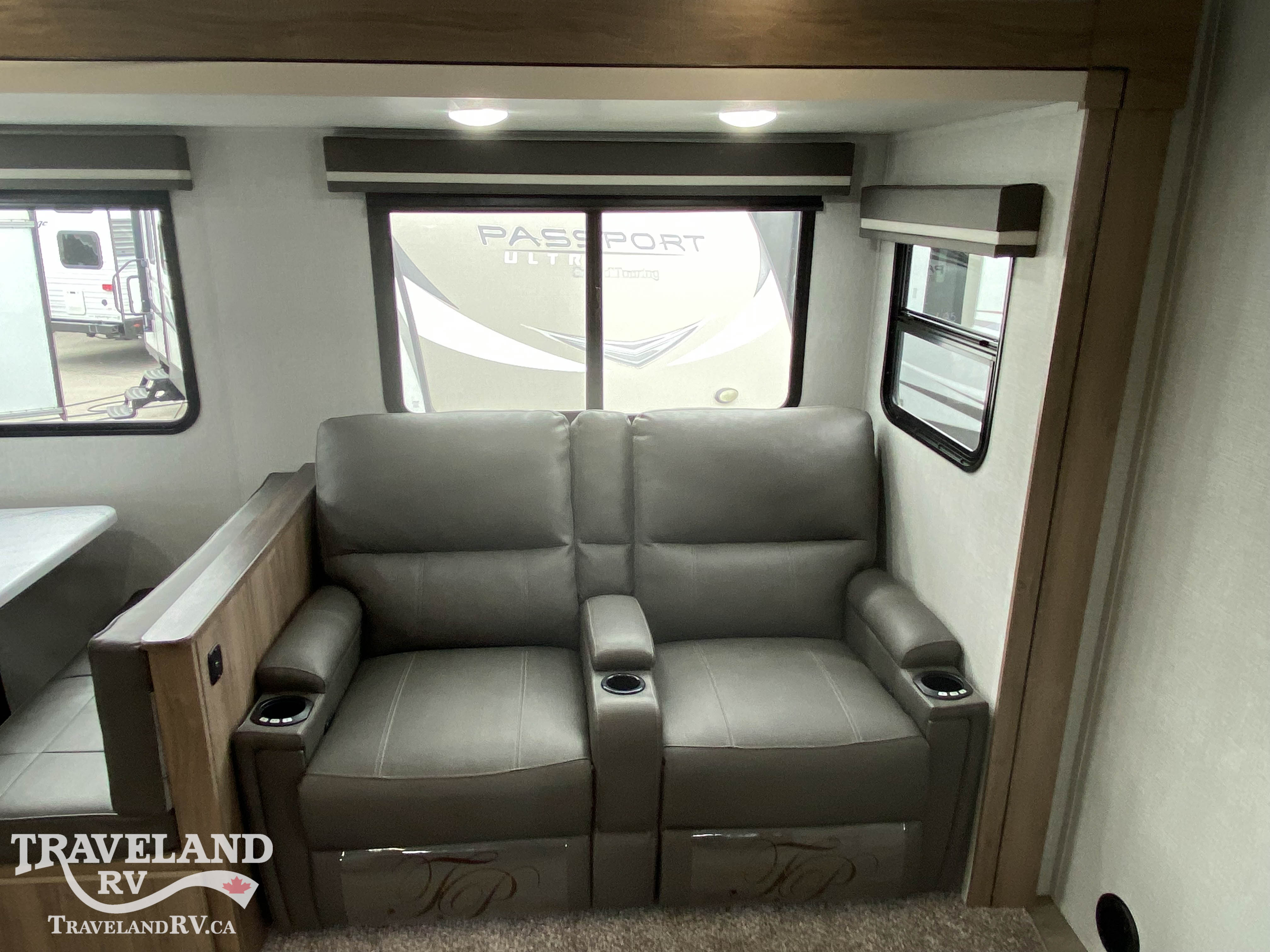 2024 Grand Design Imagine 2670MK - Image 8
