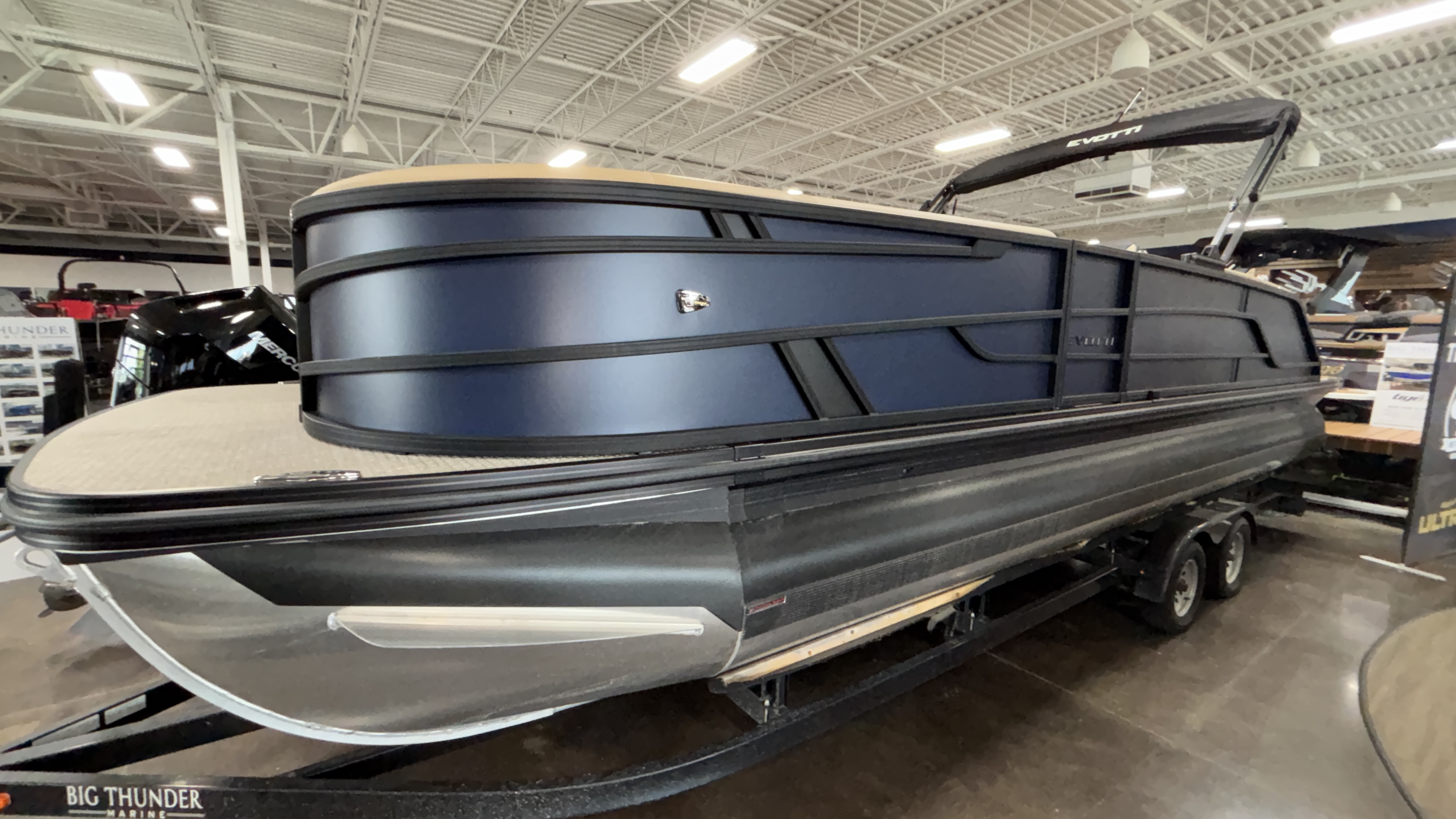 2026 Evotti 525 Quad Lounge - Image 1