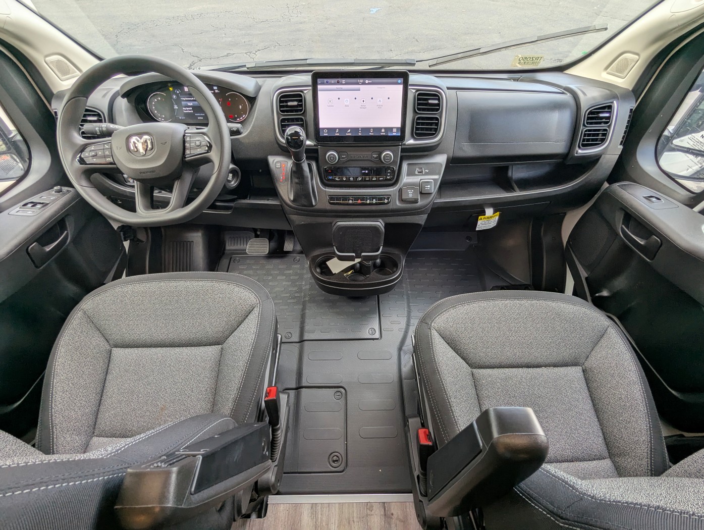 2026 Thor Motor Coach Rize 18GS - Image 9