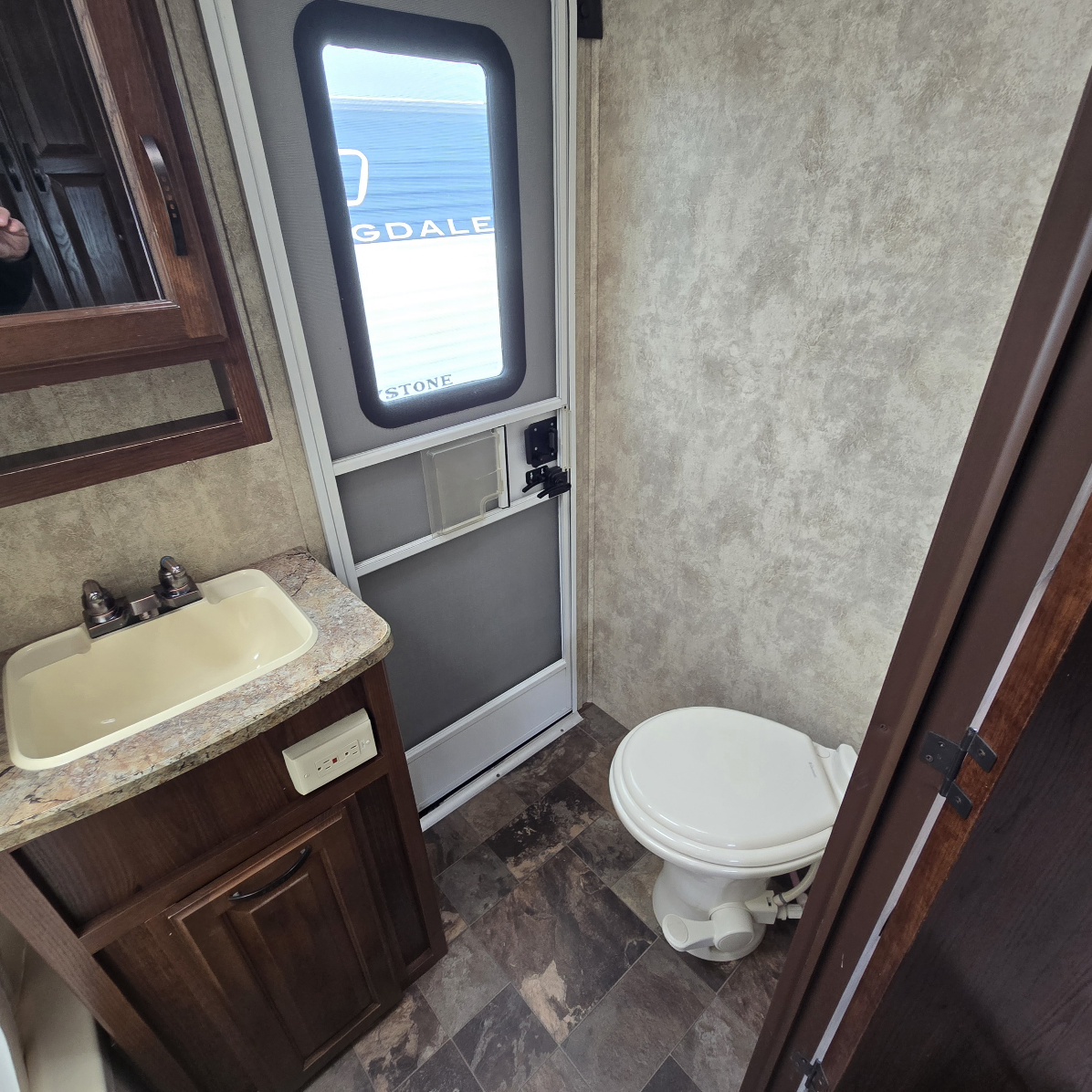 2012 Keystone Outback 312BH - Image 24