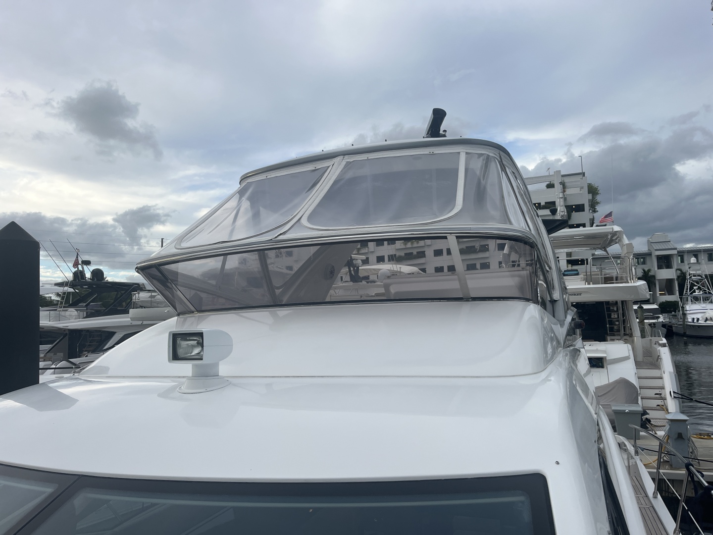 2015 Azimut 54 FLY - Image 34