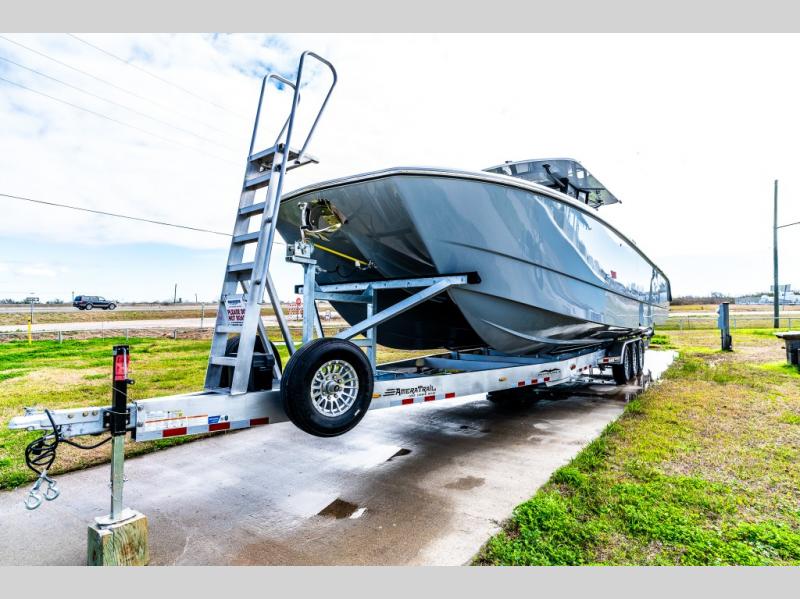 2024 Invincible 37 CATAMARAN - Image 3