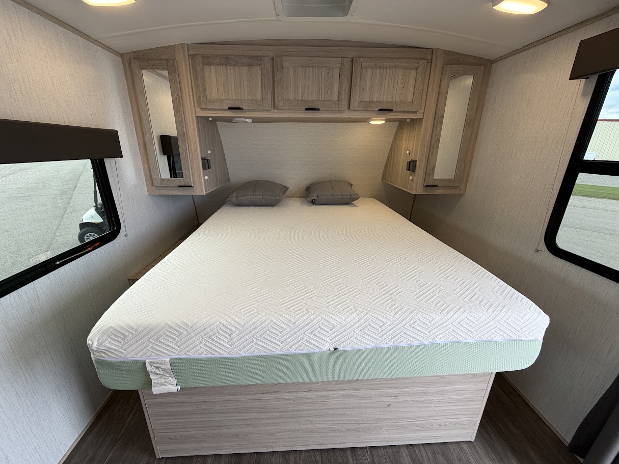 2022 CRUISER RV SHADOW CRUISER 22RKS - Image 9