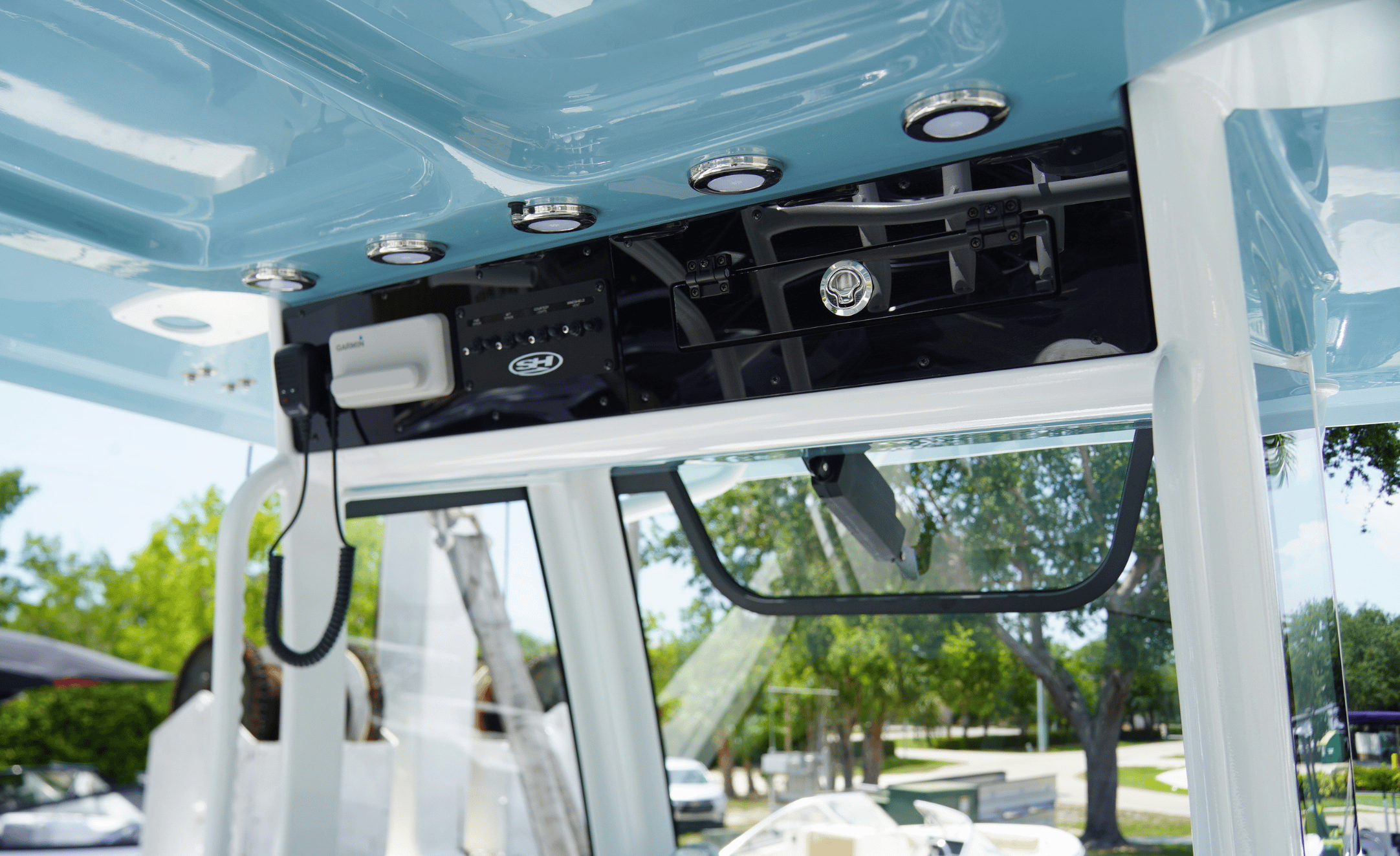 2027 SEA HUNT GAMEFISH 28CB - Image 35