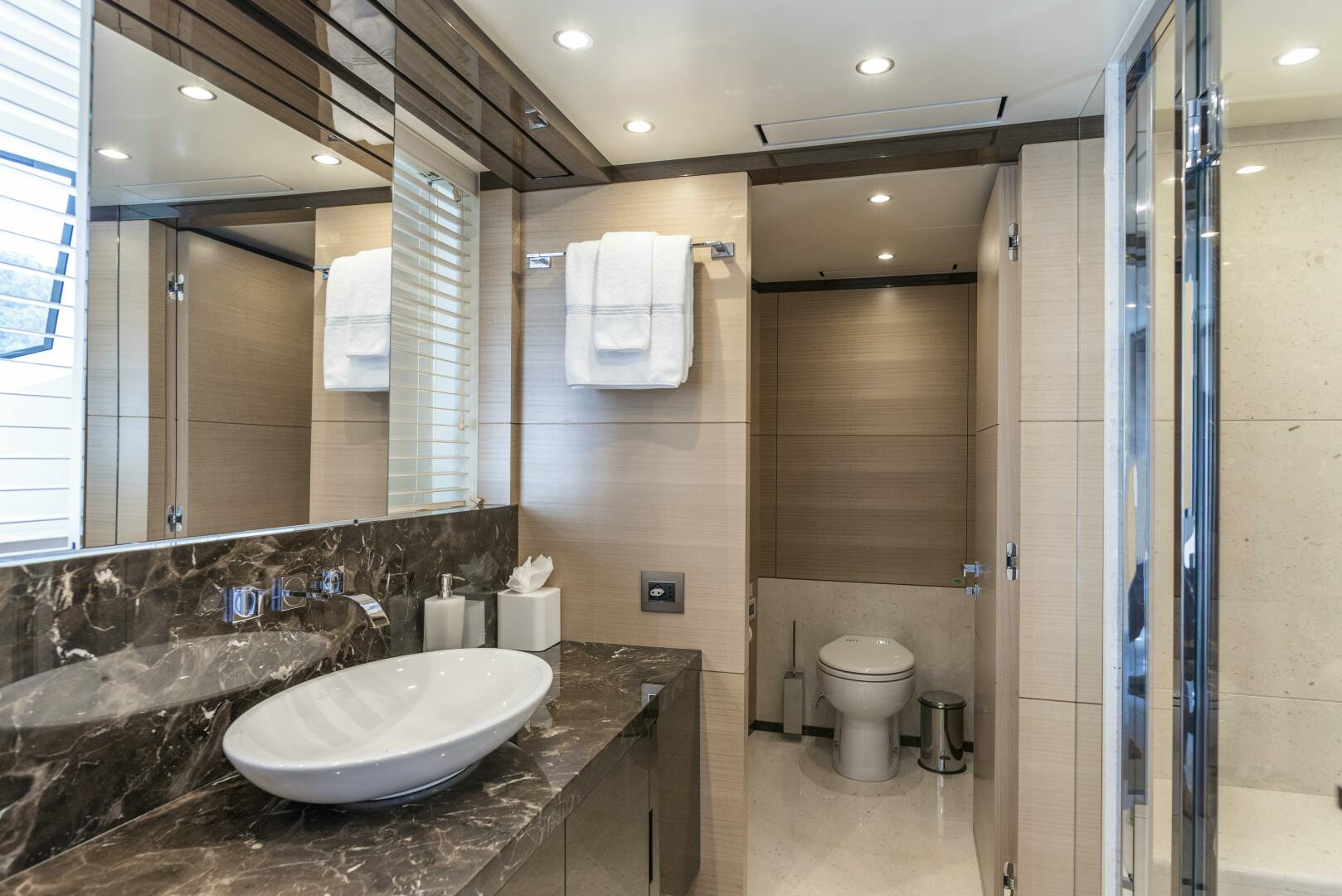 2018 Benetti Benetti Classic Supreme 132 - Image 18