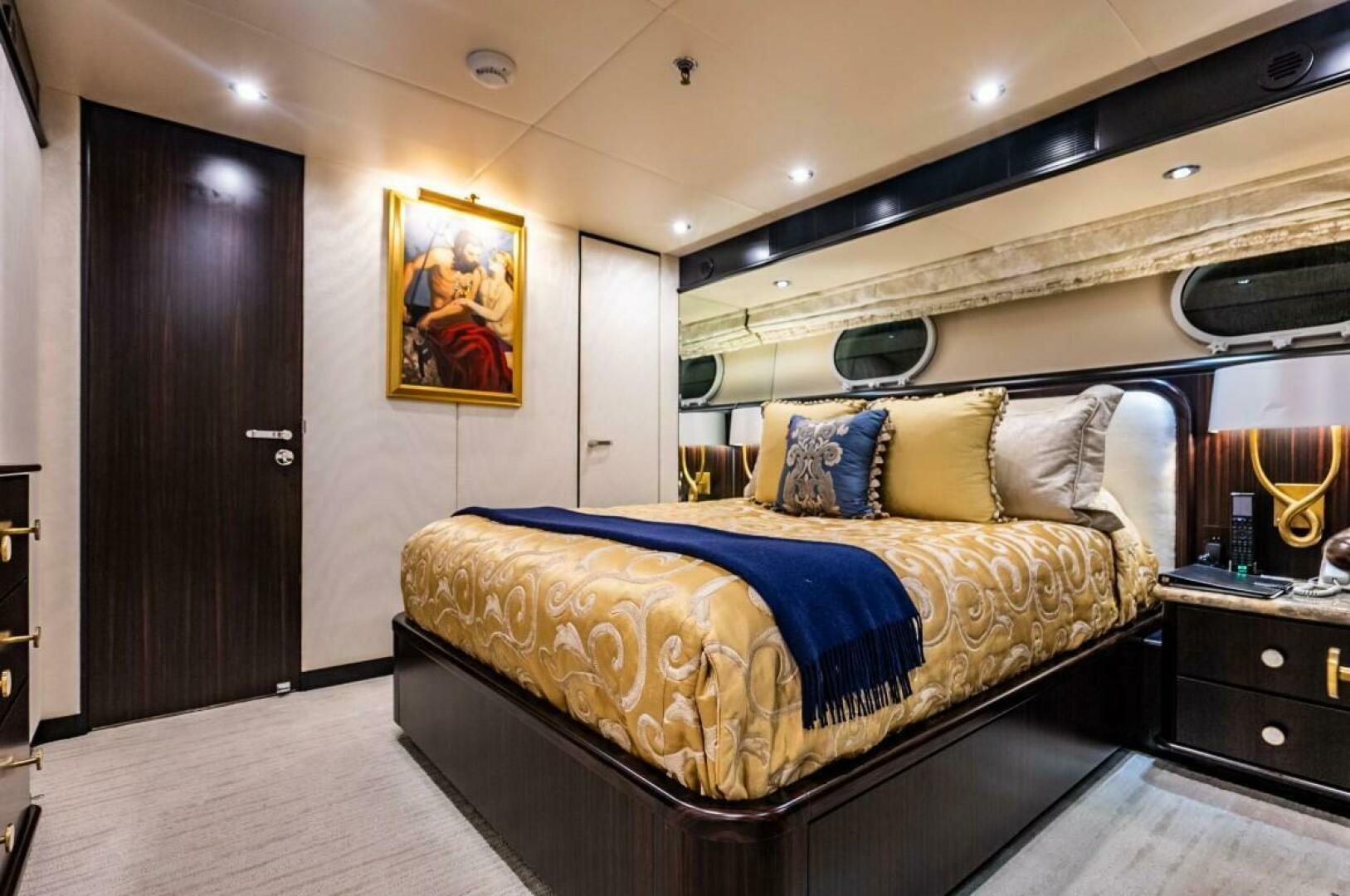 1995 Christensen Tri-deck Motoryacht - Image 22