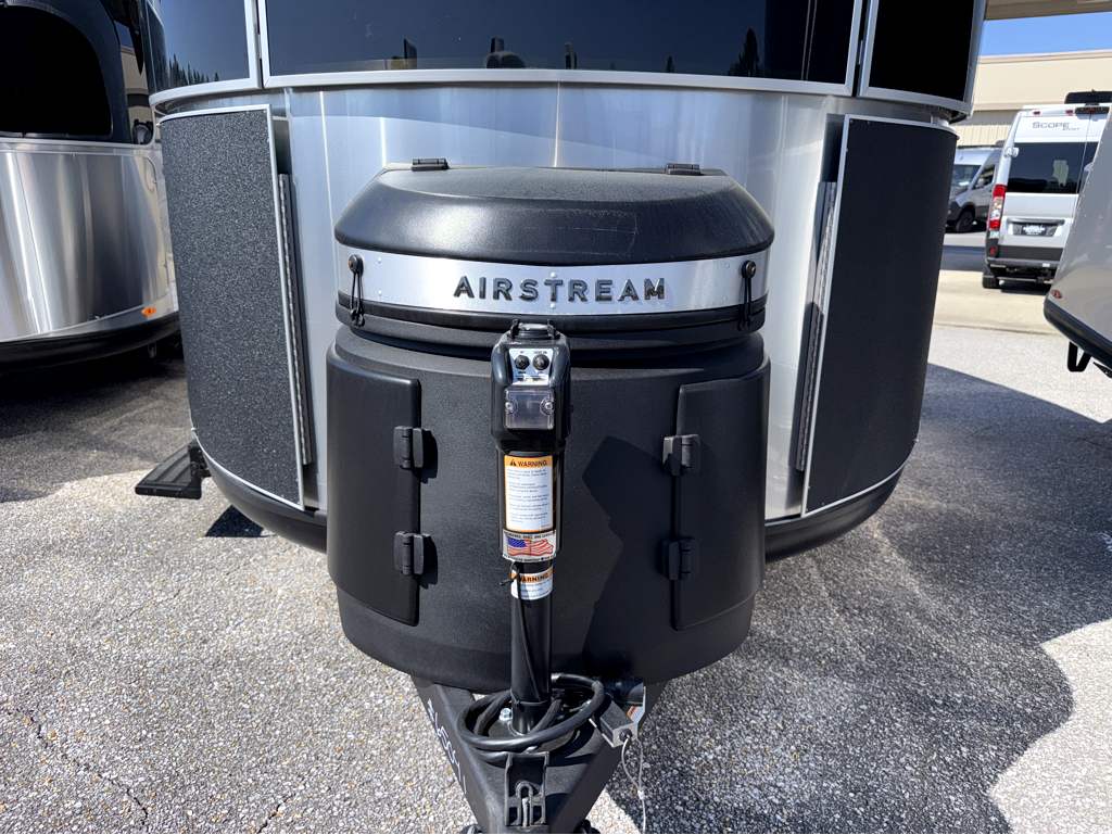 2026 AIRSTREAM Basecamp 20XE - Image 6