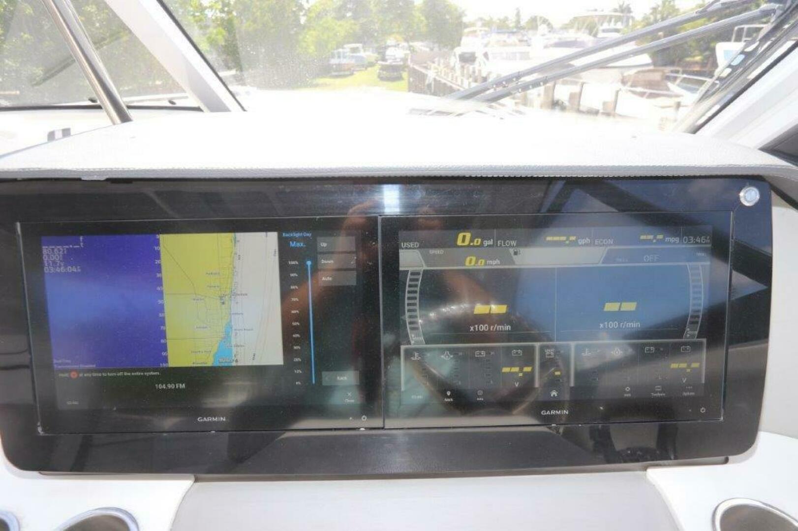 2022 Regal LX36 - Image 10