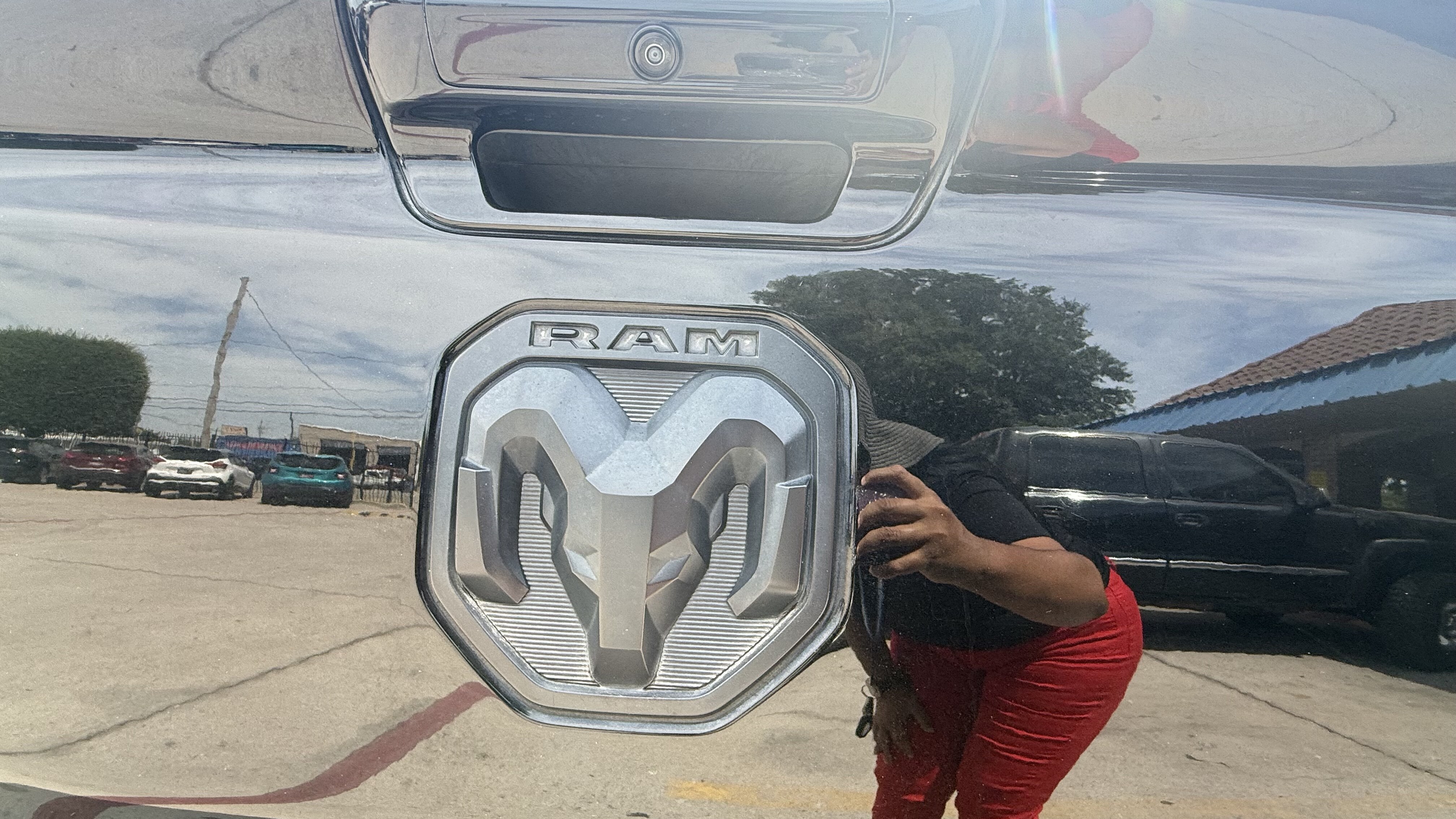 2020 Ram 1500 Pickup Crew Cab Bighorn/Lone Star 4WD - Image 11