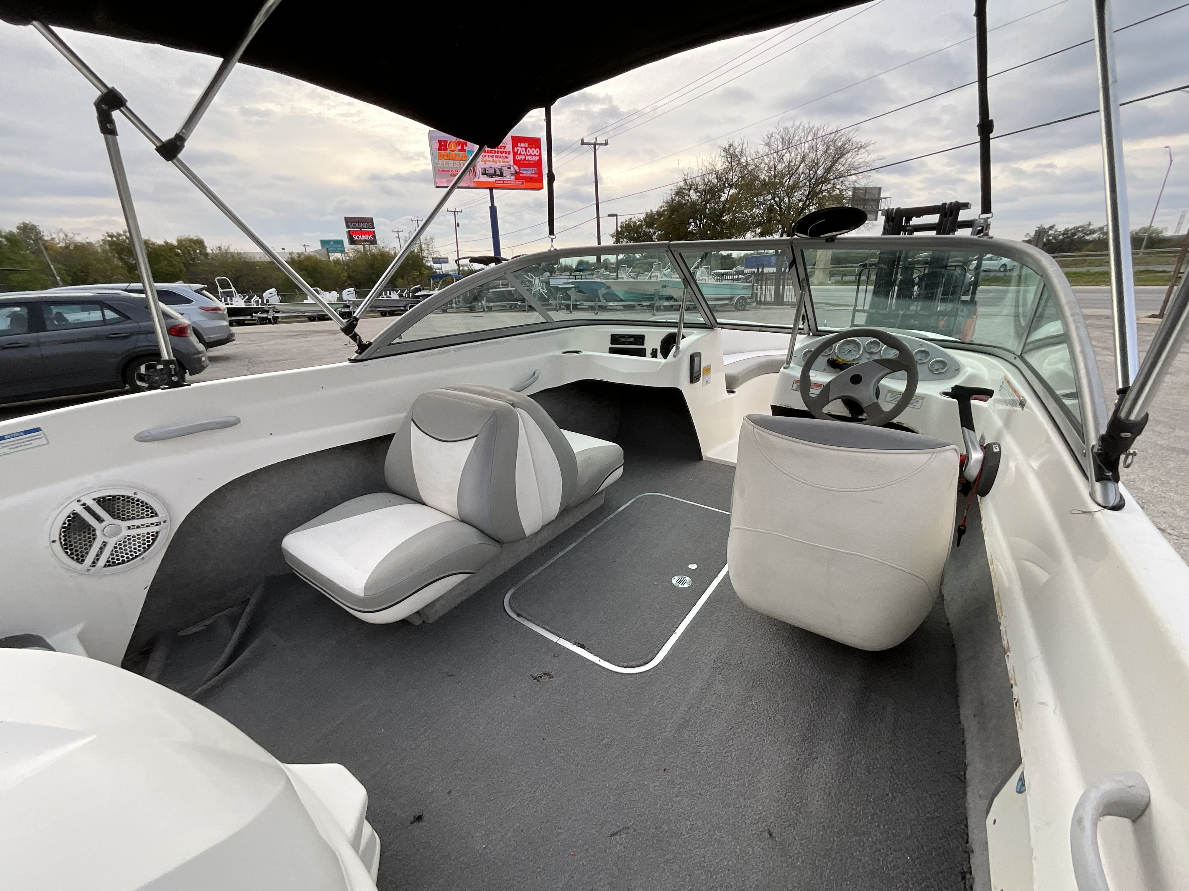 2011 BAYLINER 175BR - Image 8