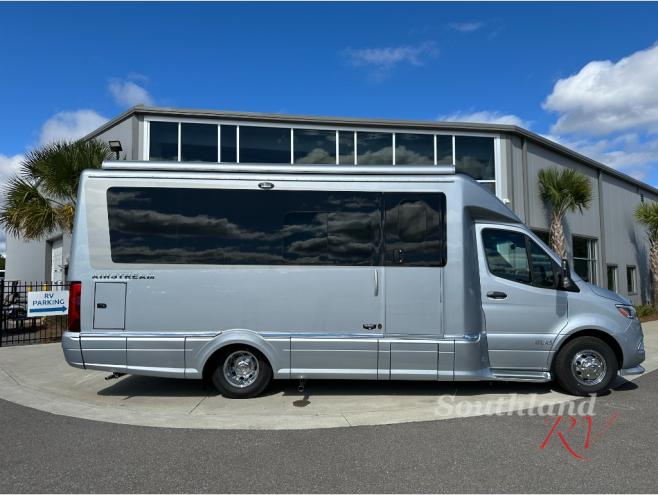 2026 Airstream Atlas Advanced Power Plus - Image 5