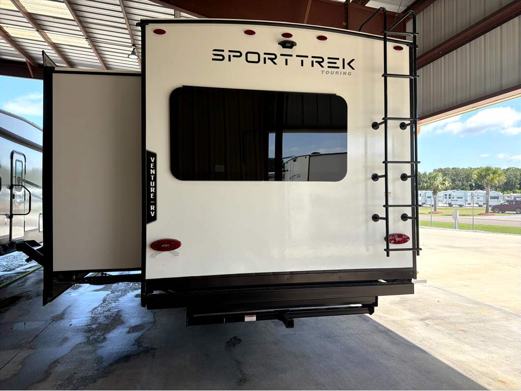 2027 VENTURE RV SPORTTREK 333VFK - Image 3
