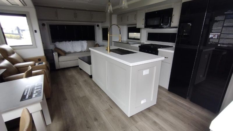 2026 Brinkley RV Model Z Air 310 - Image 3