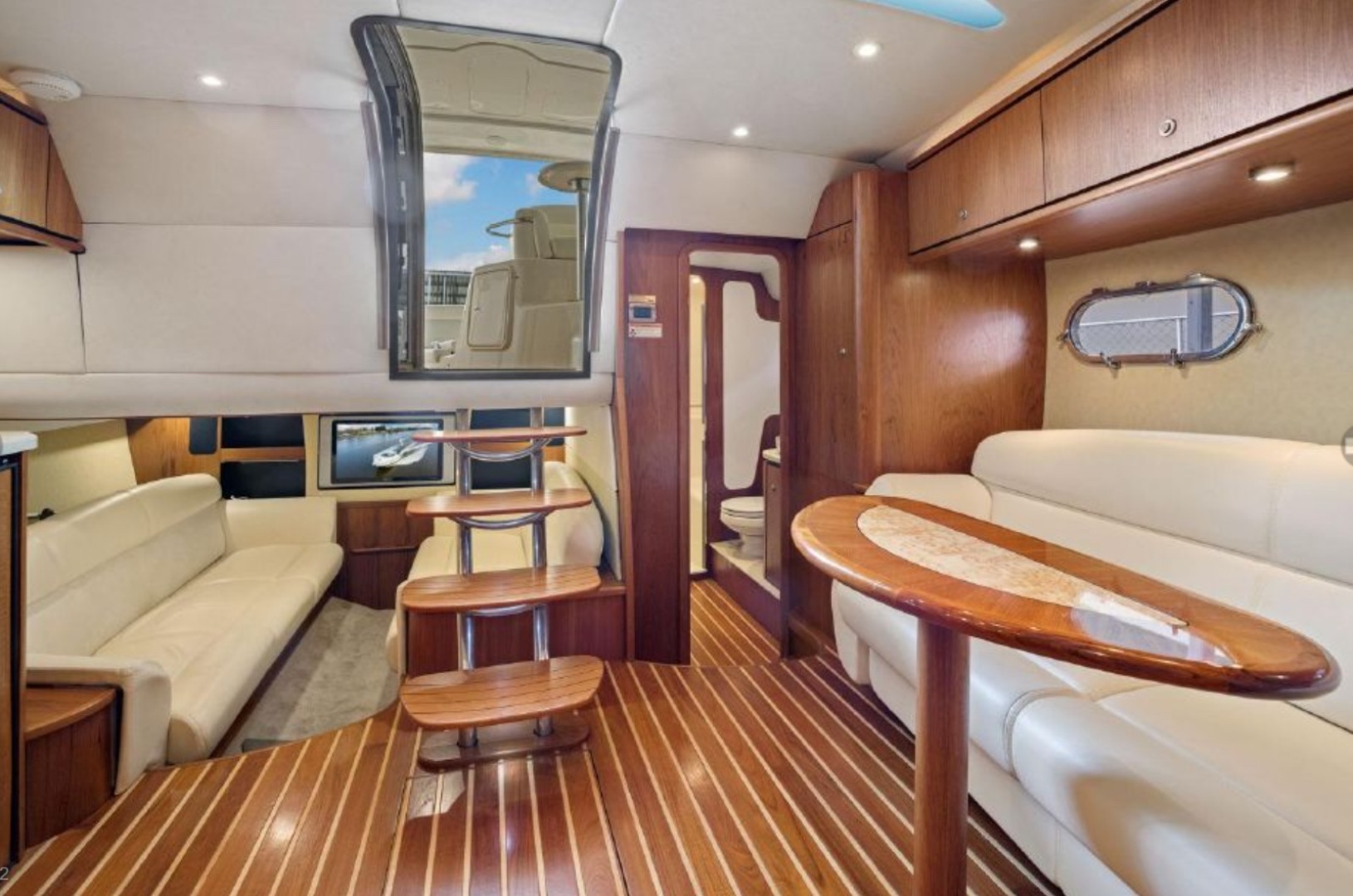 2008 Tiara Yachts 3900 Sovran - Image 17