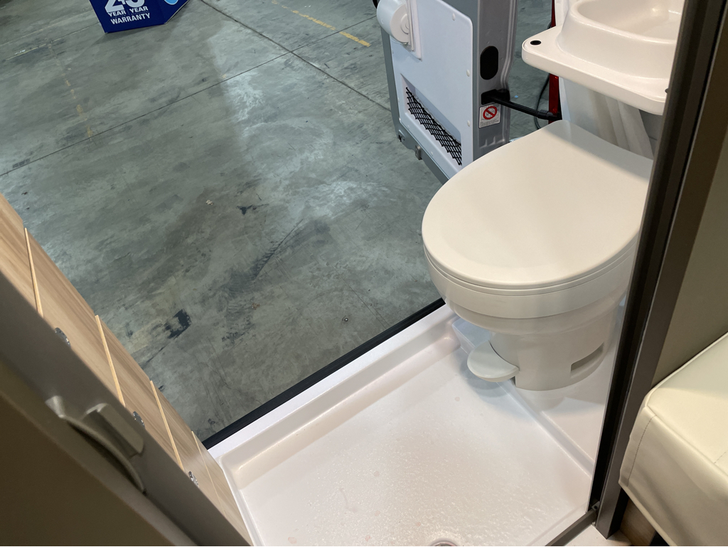 2027 Jayco Swift 20T - Image 11