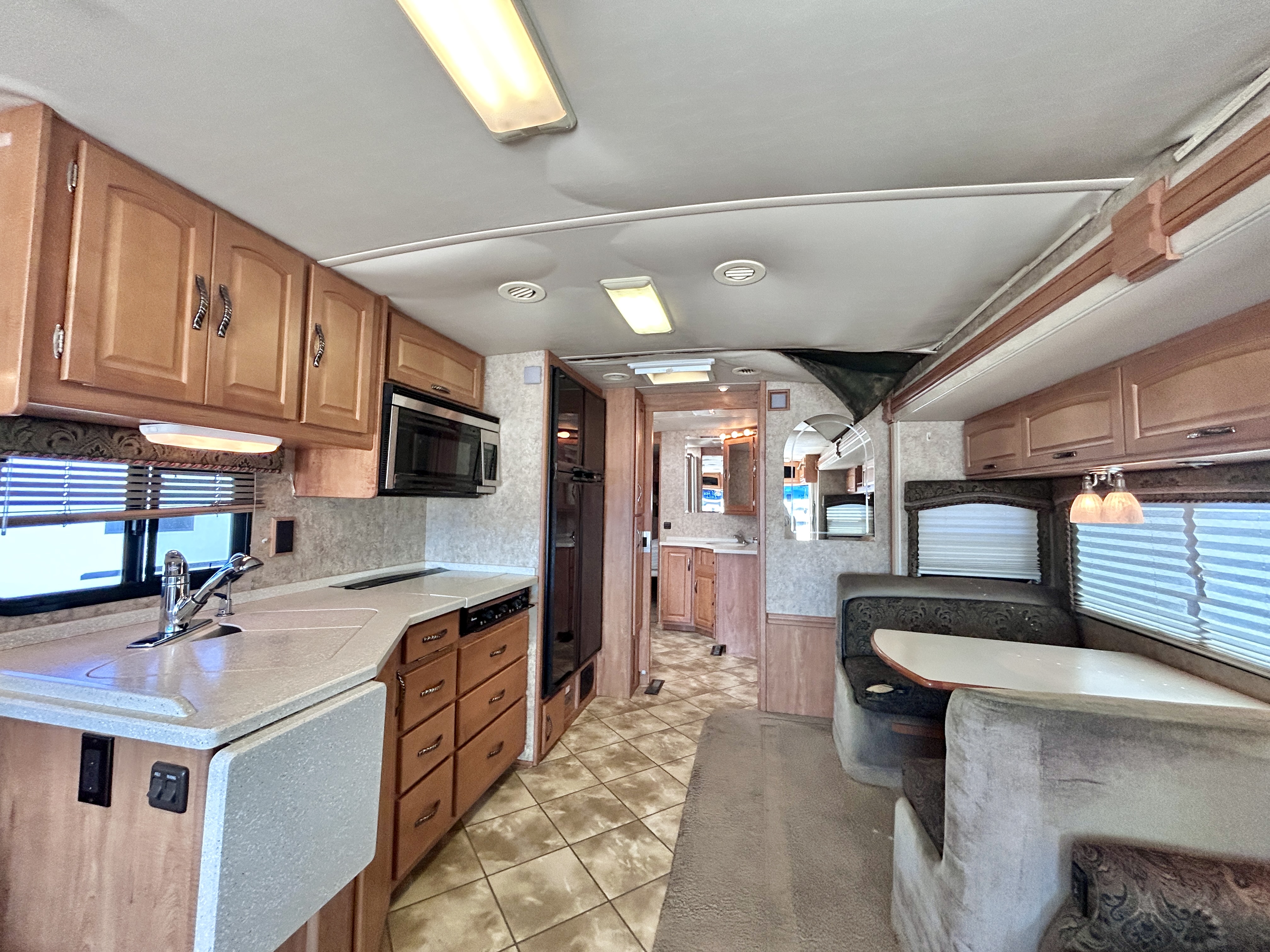 2006 WINNEBAGO ITASCA 36SG - Image 17