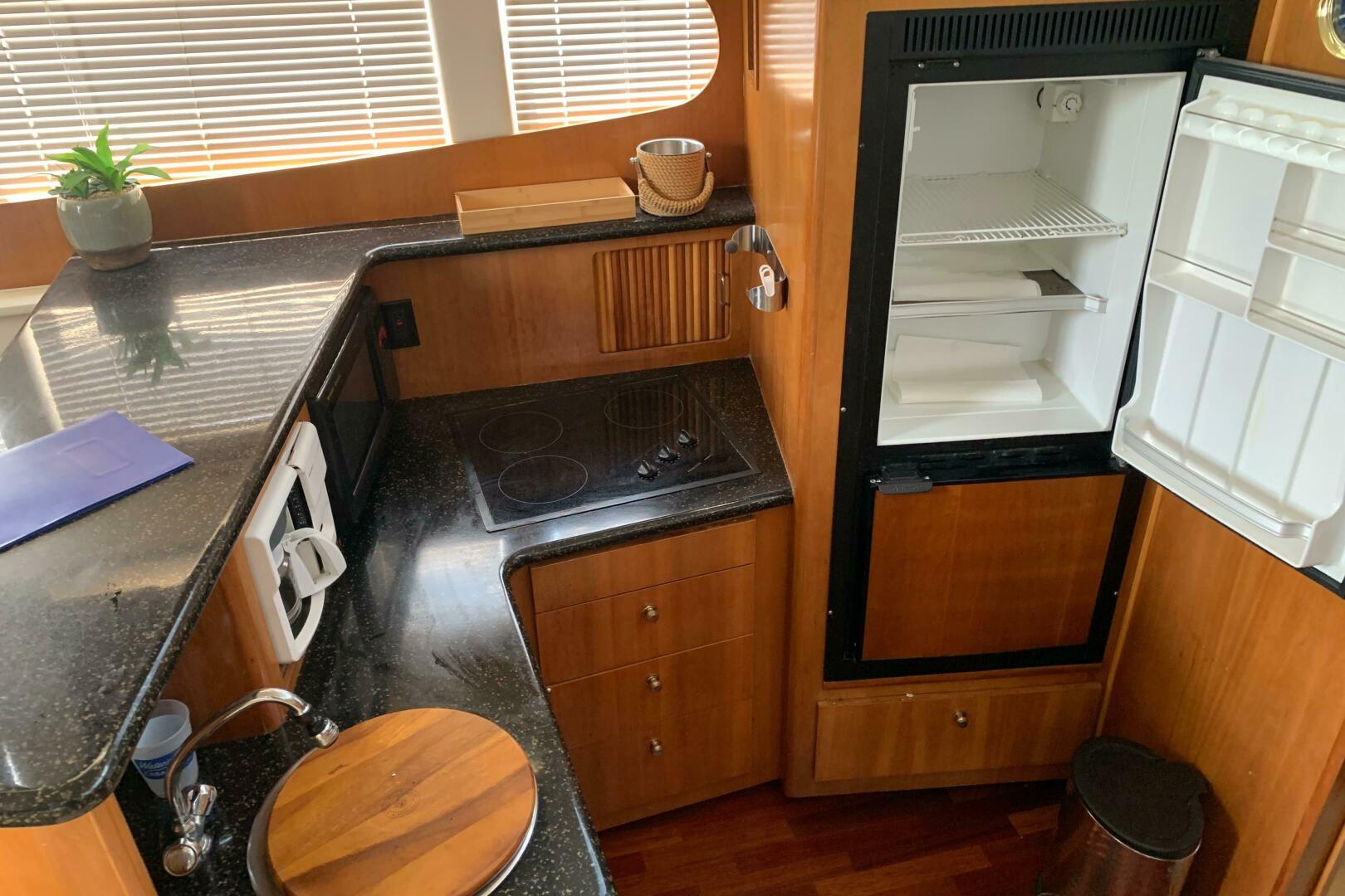 2001 Carver 396 Aft Cabin MY - Image 58