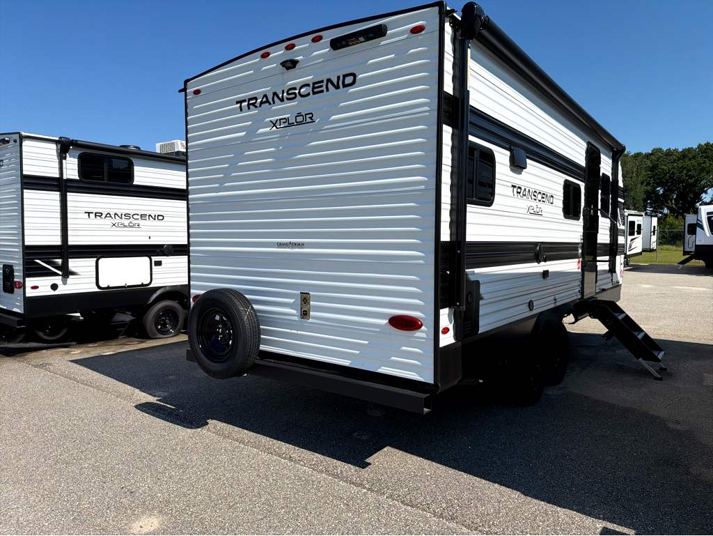 2027 GRAND DESIGN TRANSCEND 20MKX - Image 5