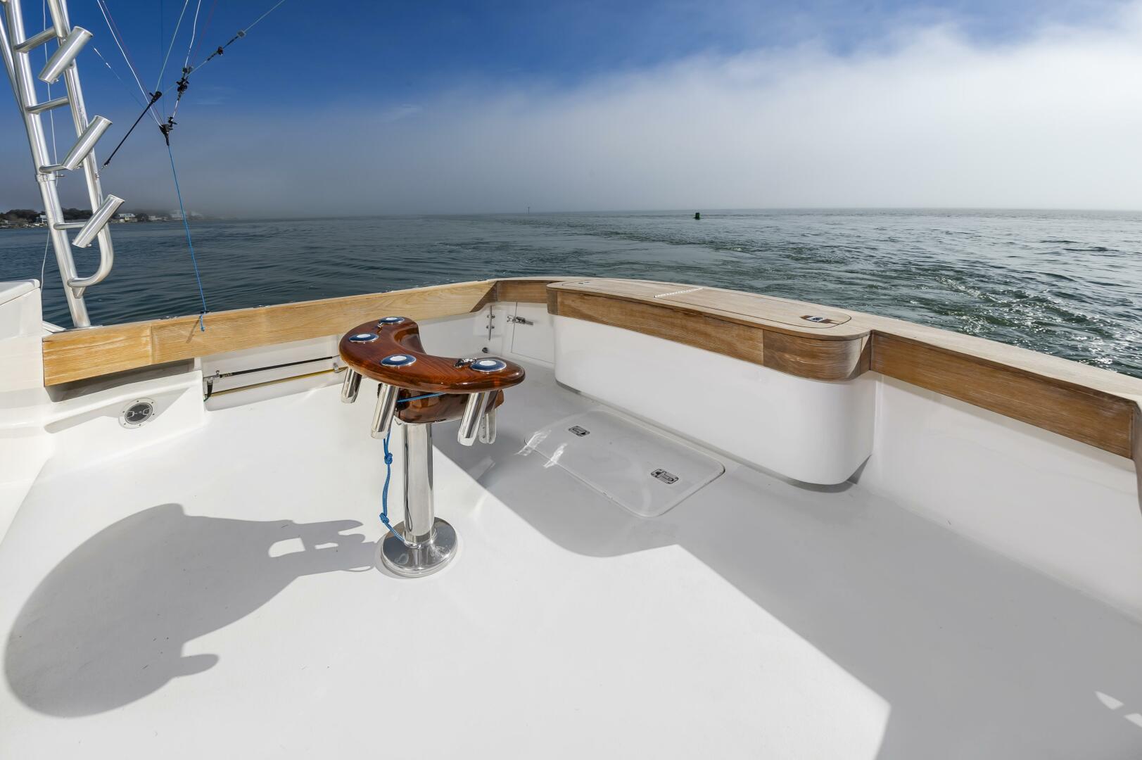 2003 Custom Carolina 40 Layton Express - Image 14